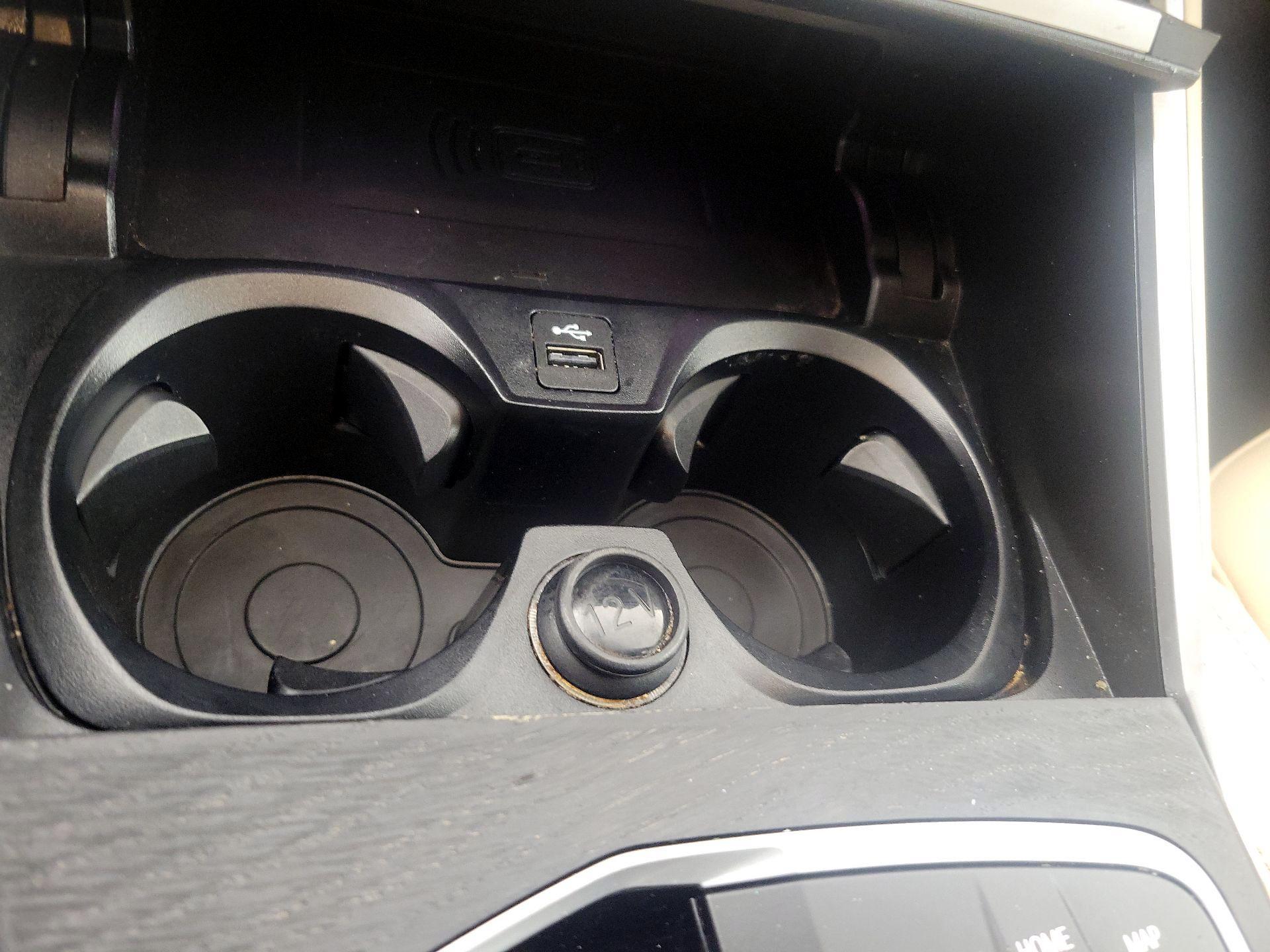 Thumbnail: 2024 BMW 3 Series - 19