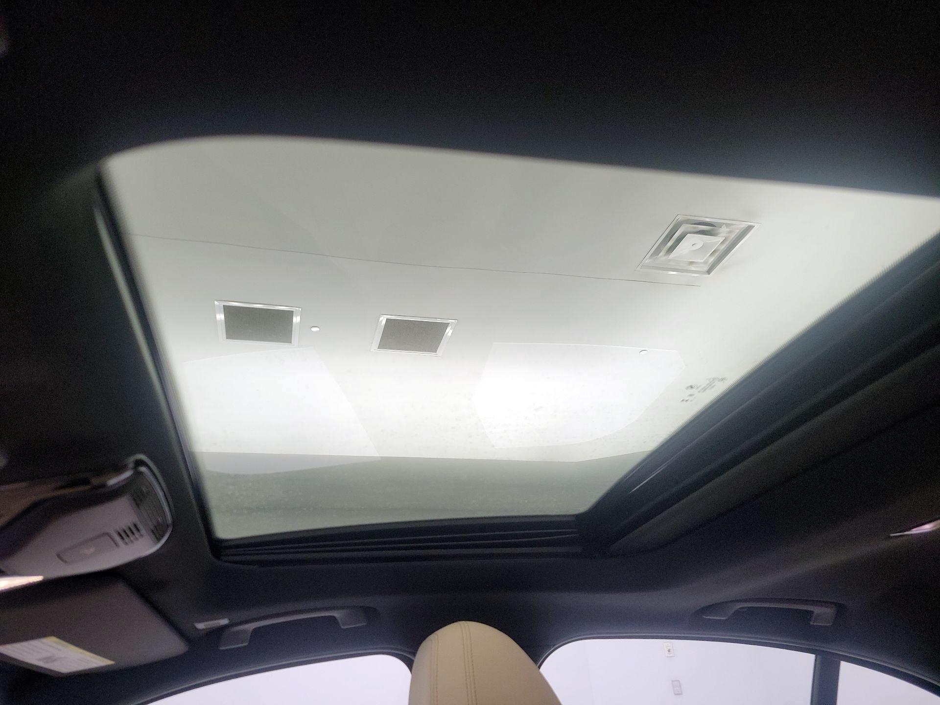 Thumbnail: 2024 BMW 3 Series - 20