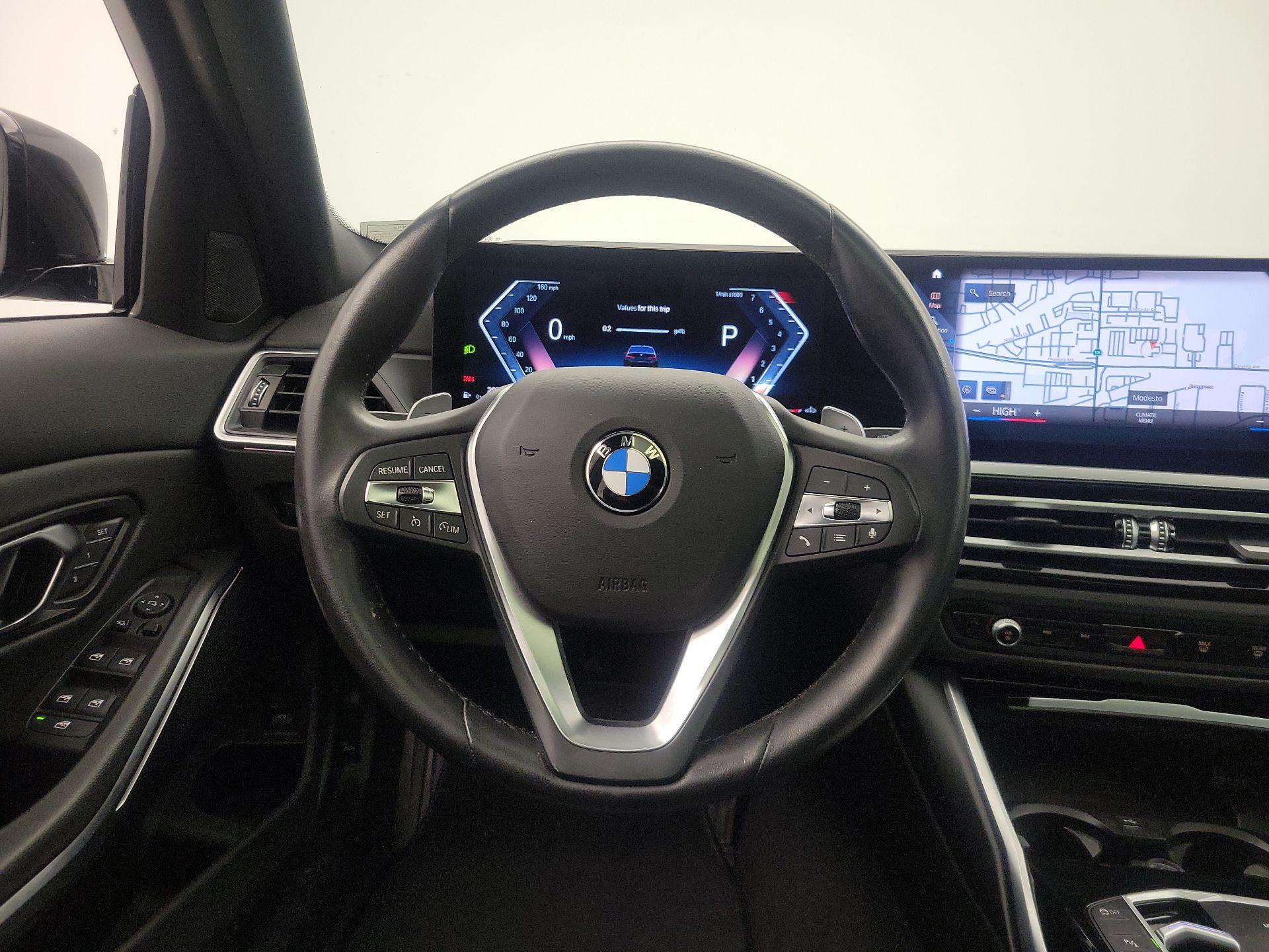 Thumbnail: 2023 BMW 3 Series - 10