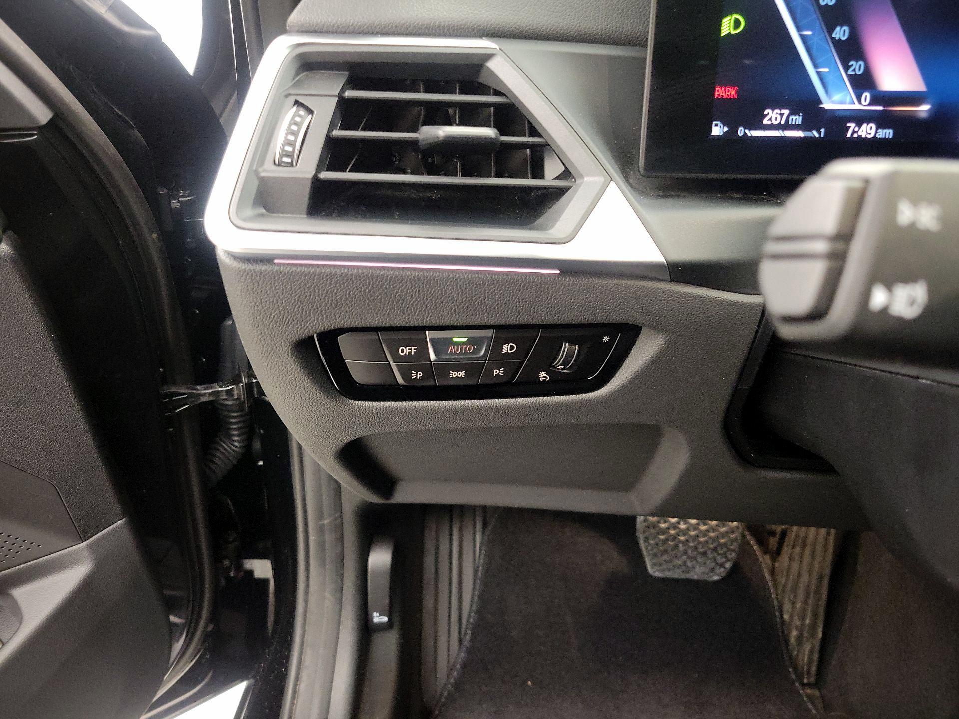 Thumbnail: 2023 BMW 3 Series - 13