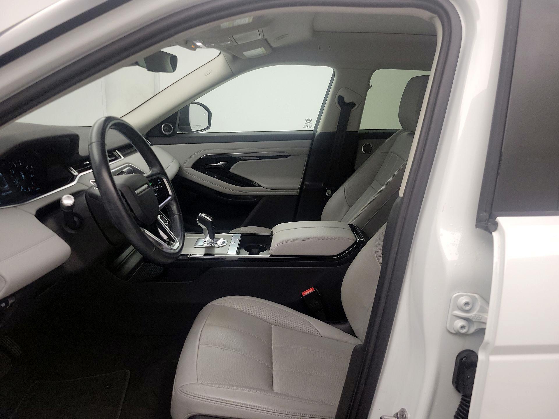 Thumbnail: 2022 Land Rover Range Rover Evoque - 11