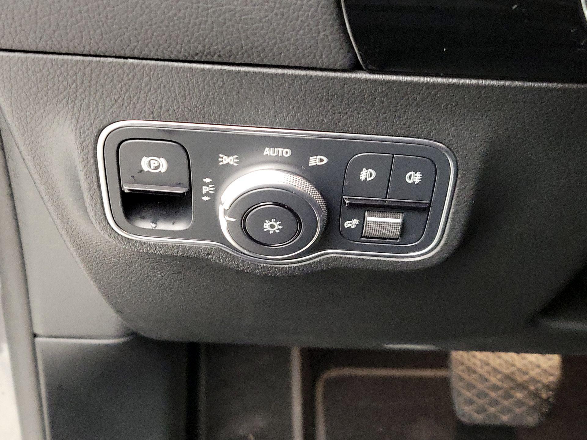 Thumbnail: 2023 Mercedes-Benz GLA - 13