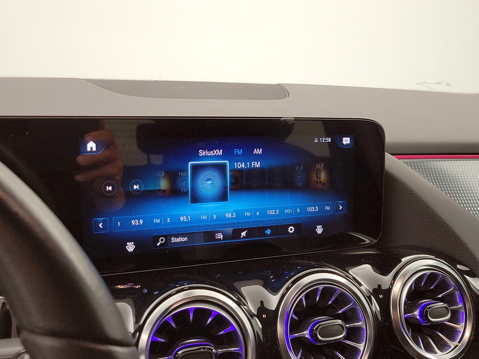 Thumbnail: 2023 Mercedes-Benz GLA - 15