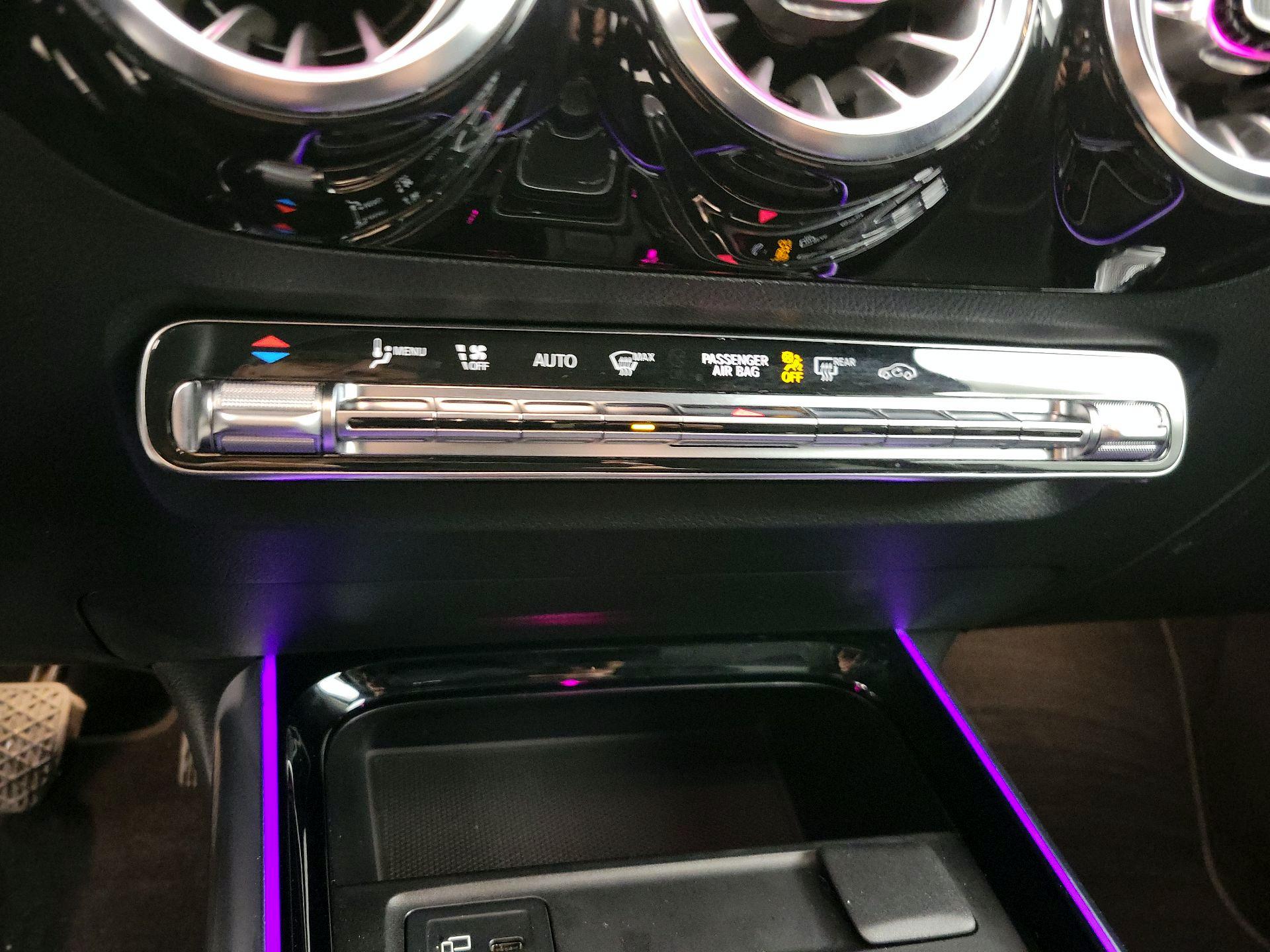 Thumbnail: 2023 Mercedes-Benz GLA - 16