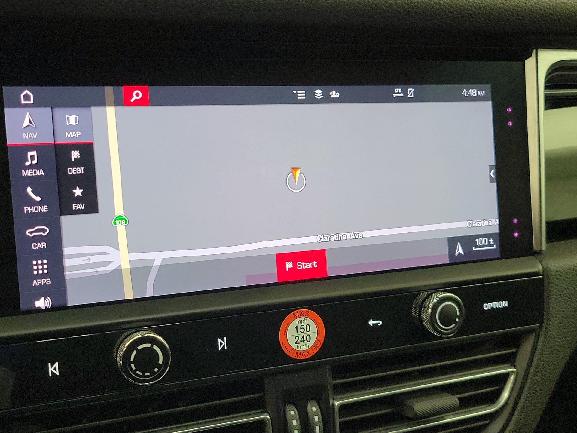 Thumbnail: 2023 Porsche Macan - 14