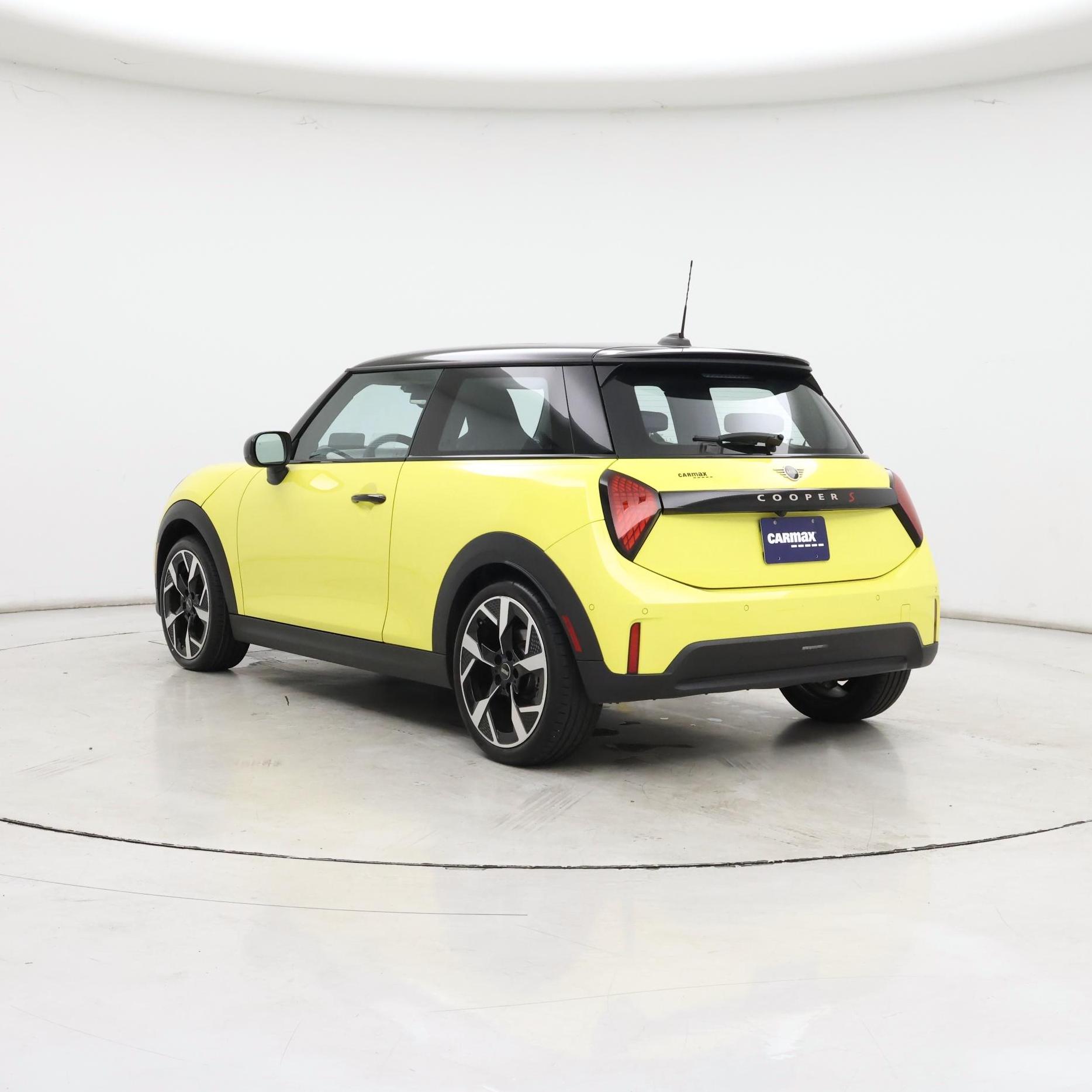 Thumbnail: 2025 MINI Cooper Hardtop - 2