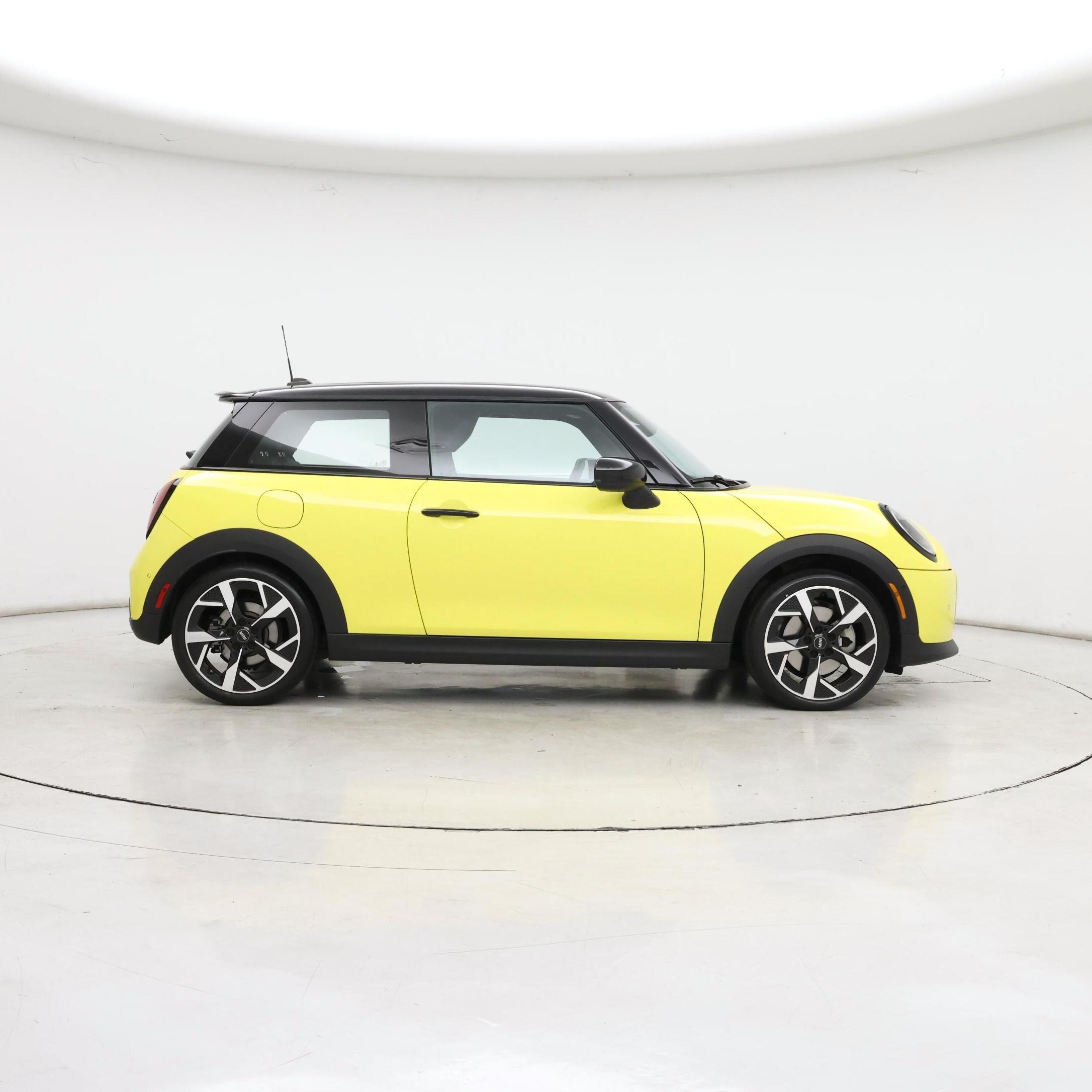 Thumbnail: 2025 MINI Cooper Hardtop - 7