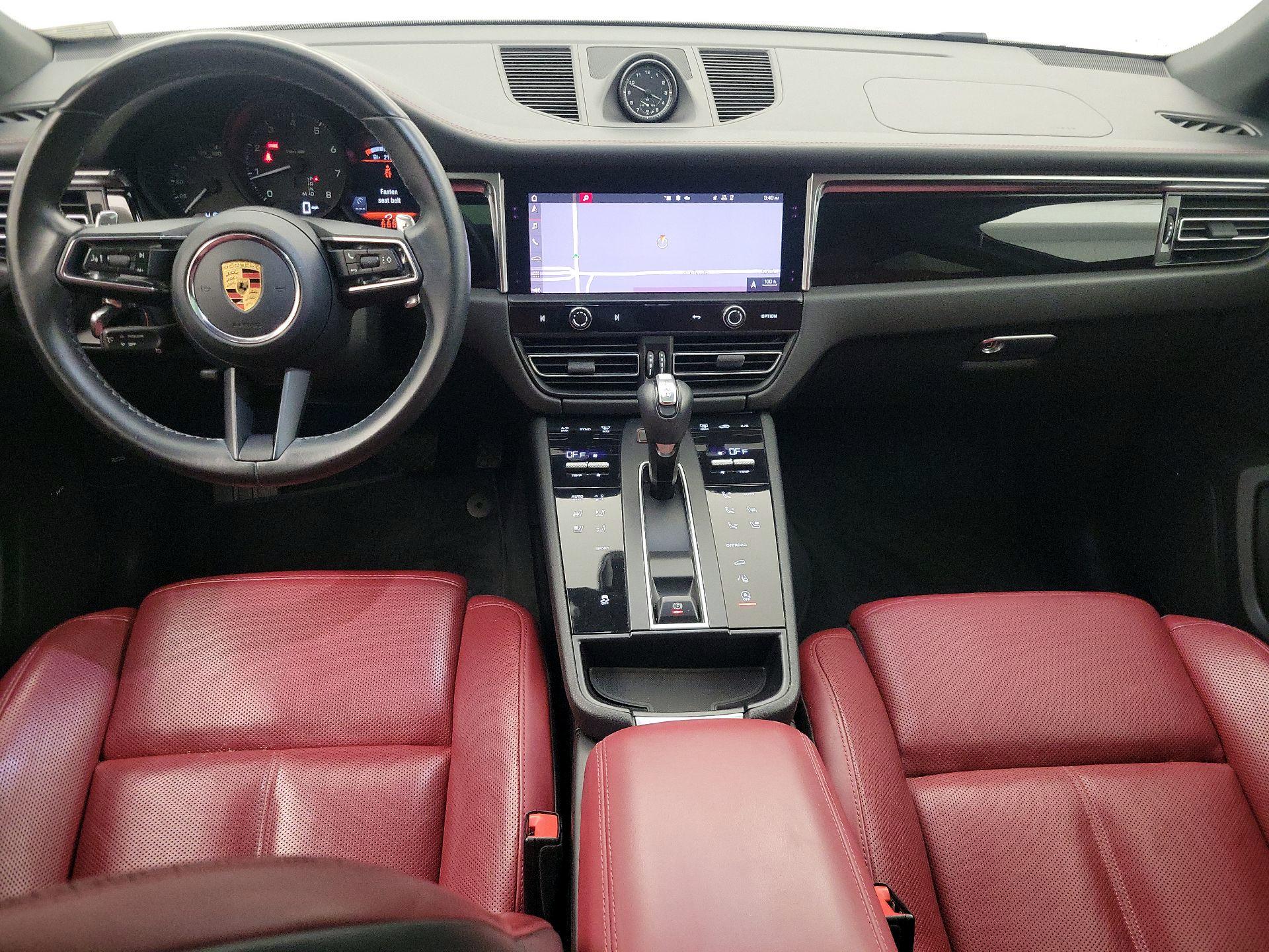 Thumbnail: 2022 Porsche Macan - 9