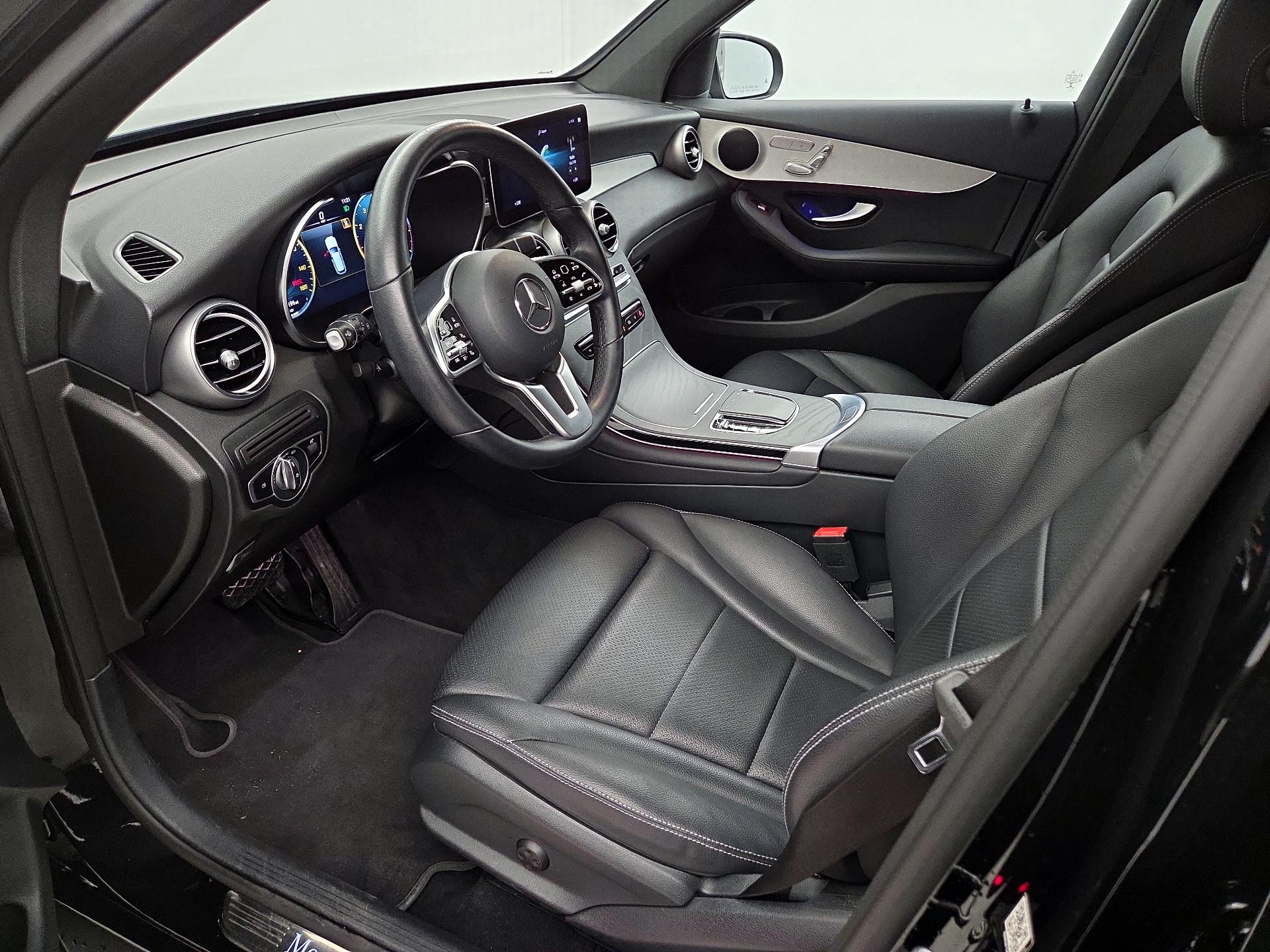 Thumbnail: 2022 Mercedes-Benz GLC - 11