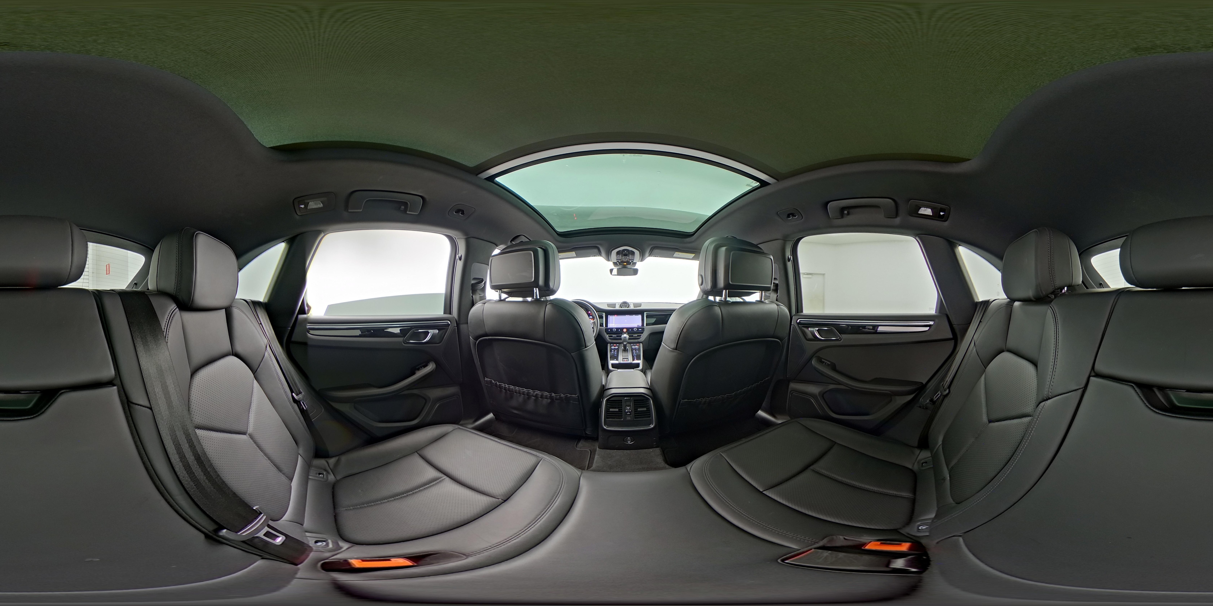 2022 Porsche Macan Base - Photo 27
