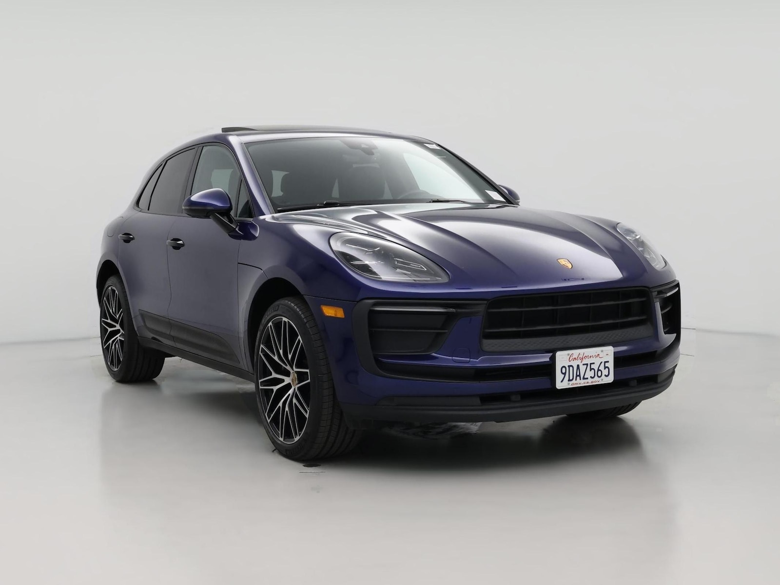 2022 Porsche Macan Base