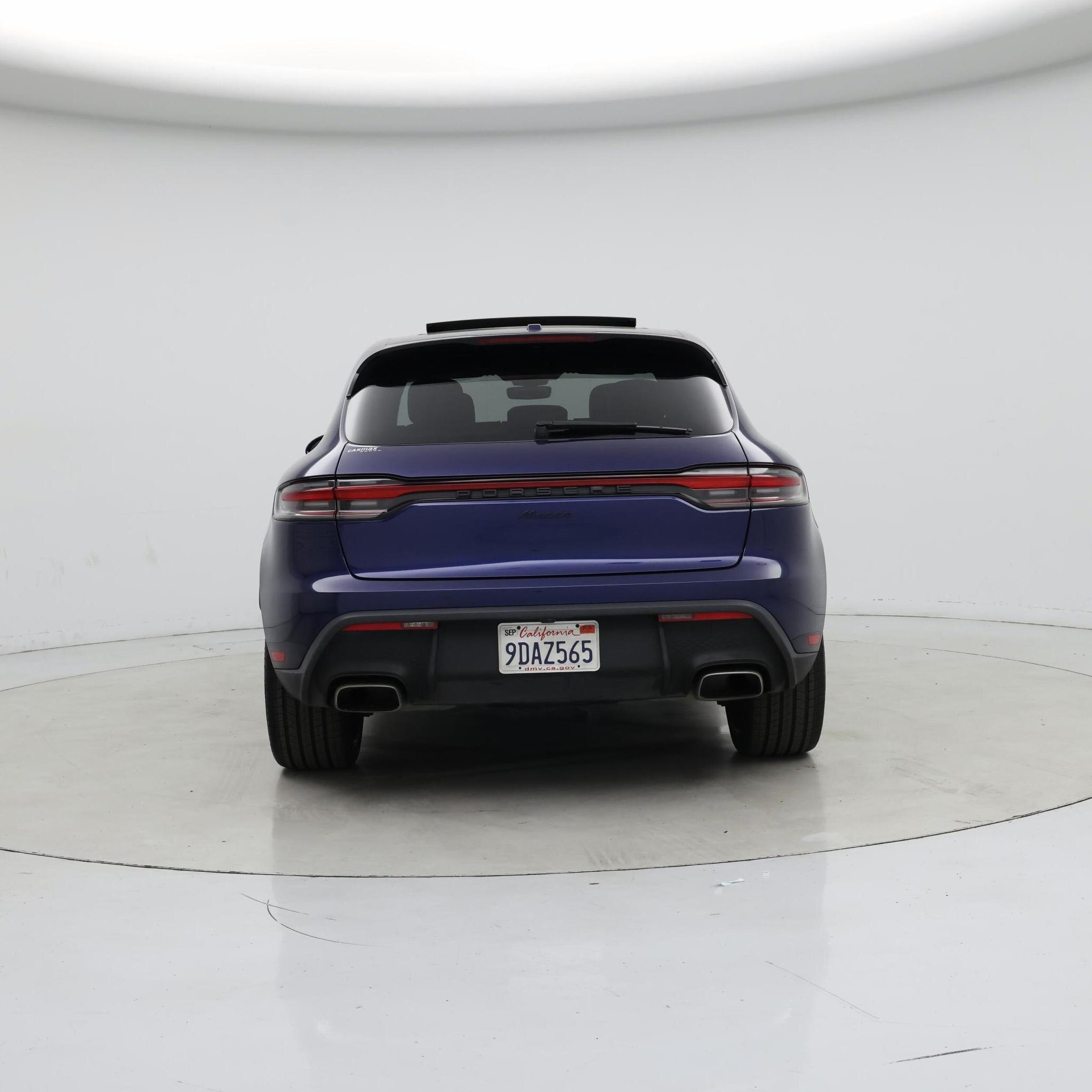 Thumbnail: 2022 Porsche Macan - 6