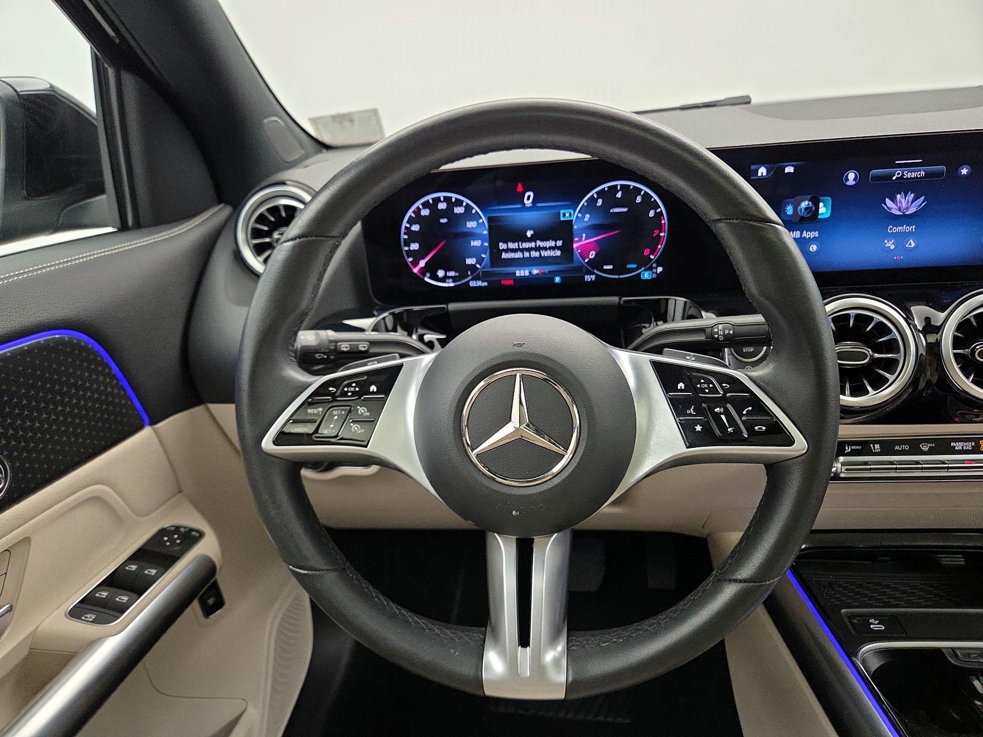 Thumbnail: 2025 Mercedes-Benz GLA - 10