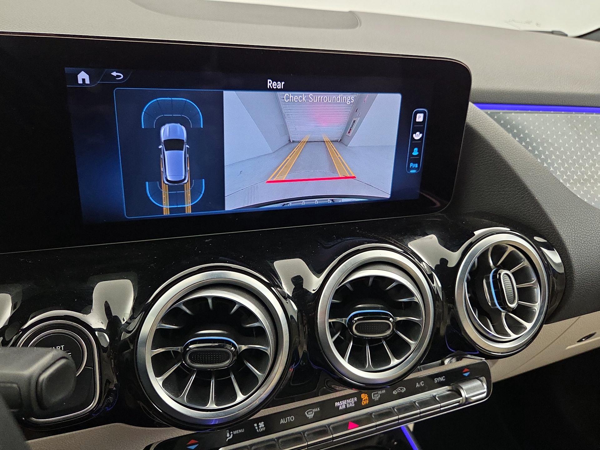 Thumbnail: 2025 Mercedes-Benz GLA - 14