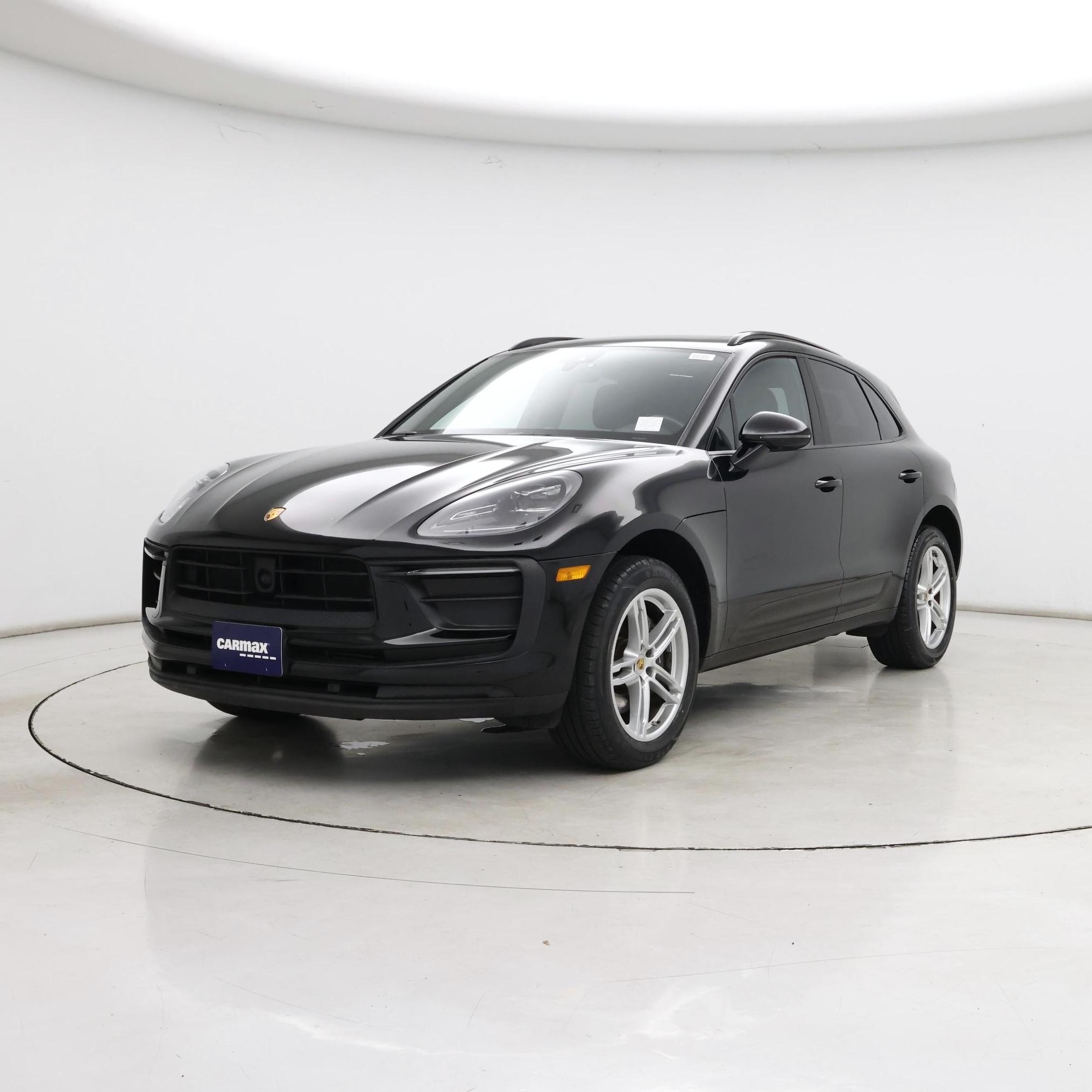 Thumbnail: 2023 Porsche Macan - 4