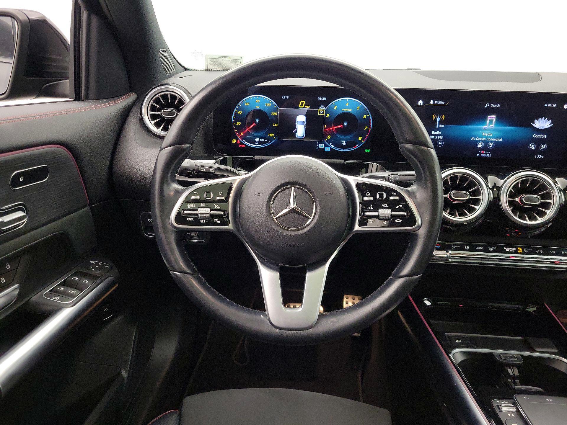 Thumbnail: 2023 Mercedes-Benz GLA - 10