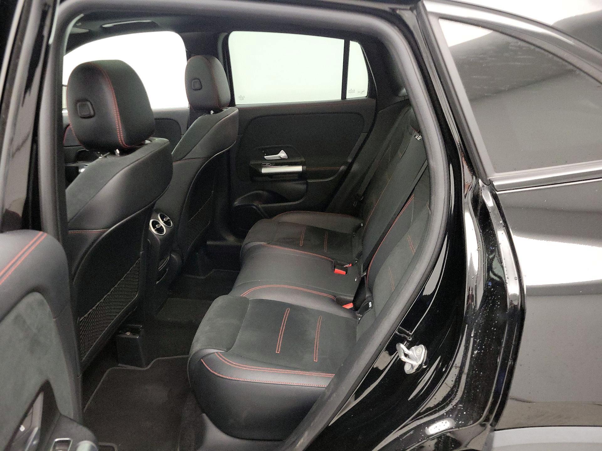 Thumbnail: 2023 Mercedes-Benz GLA - 20