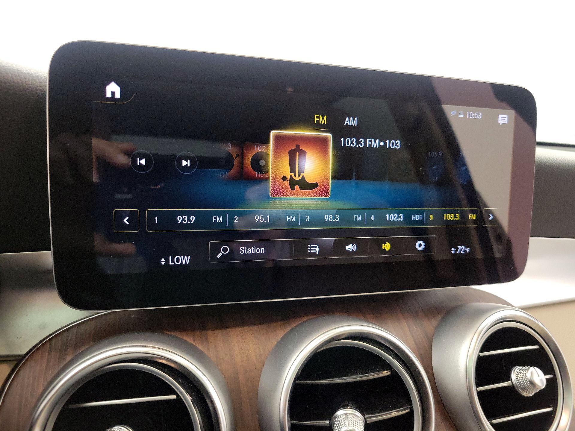 Thumbnail: 2022 Mercedes-Benz GLC - 15