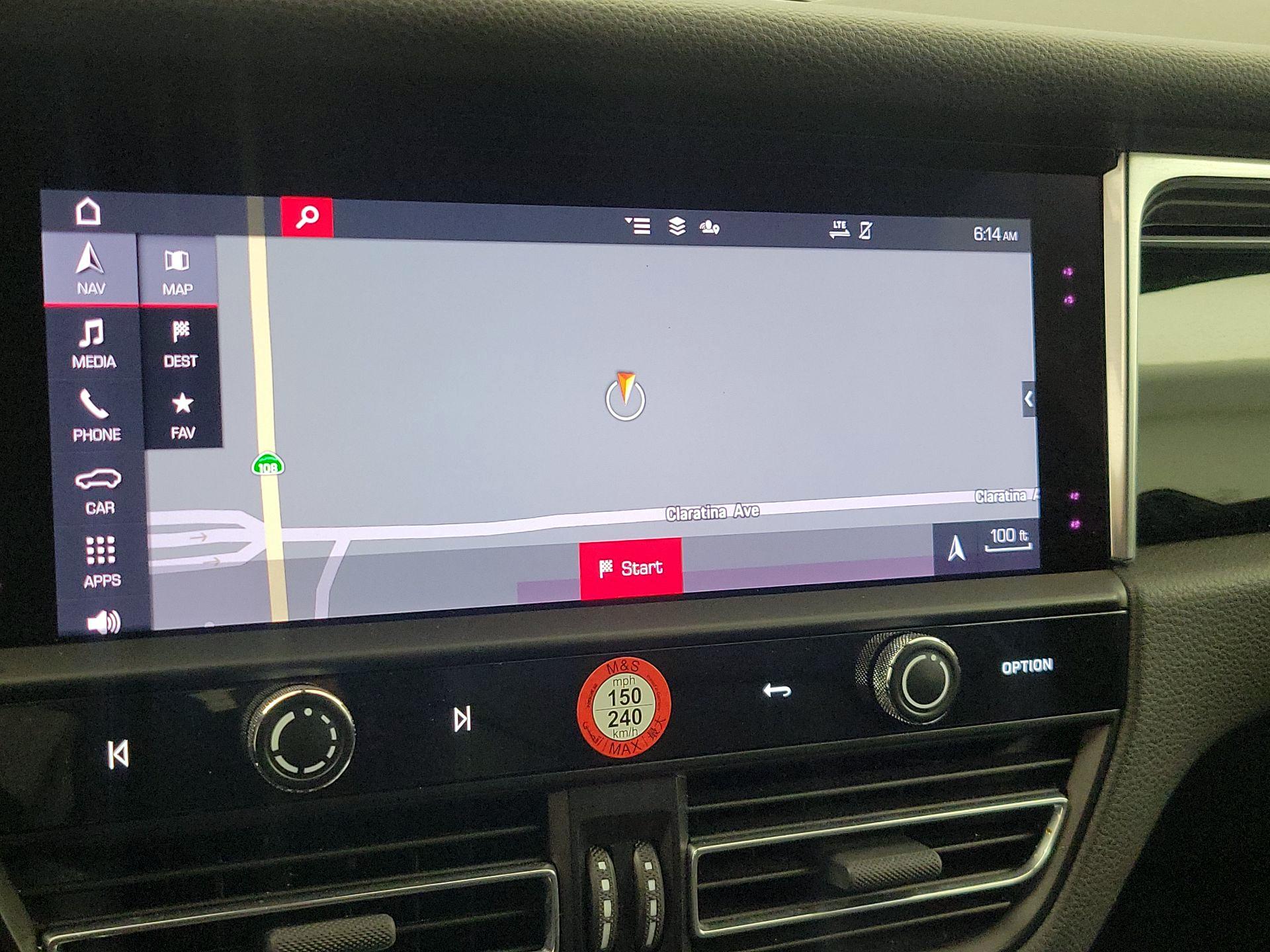 Thumbnail: 2024 Porsche Macan - 14