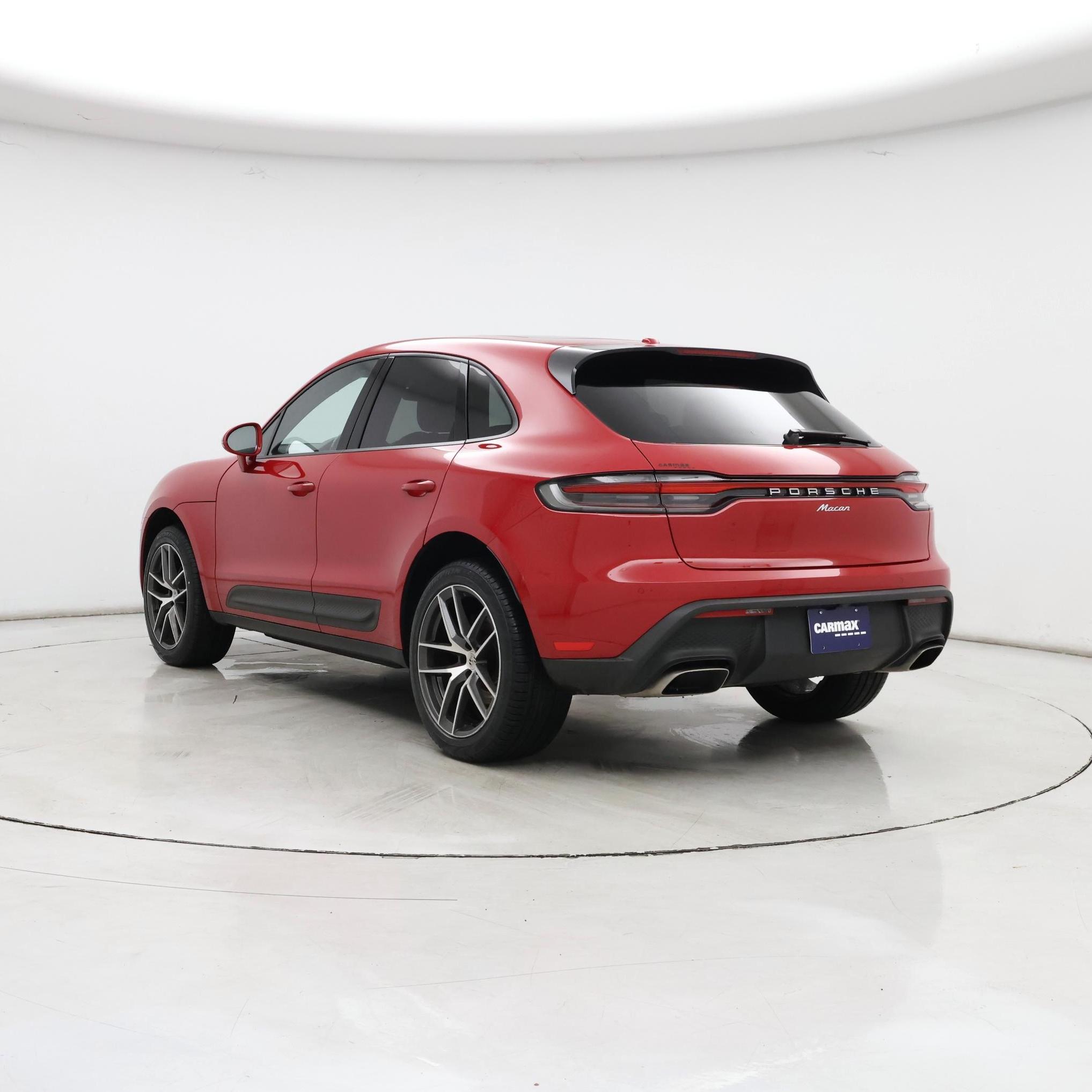 Thumbnail: 2024 Porsche Macan - 2