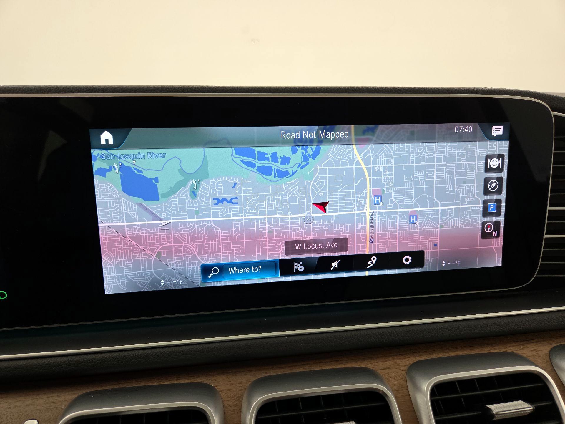 Thumbnail: 2022 Mercedes-Benz GLS - 14