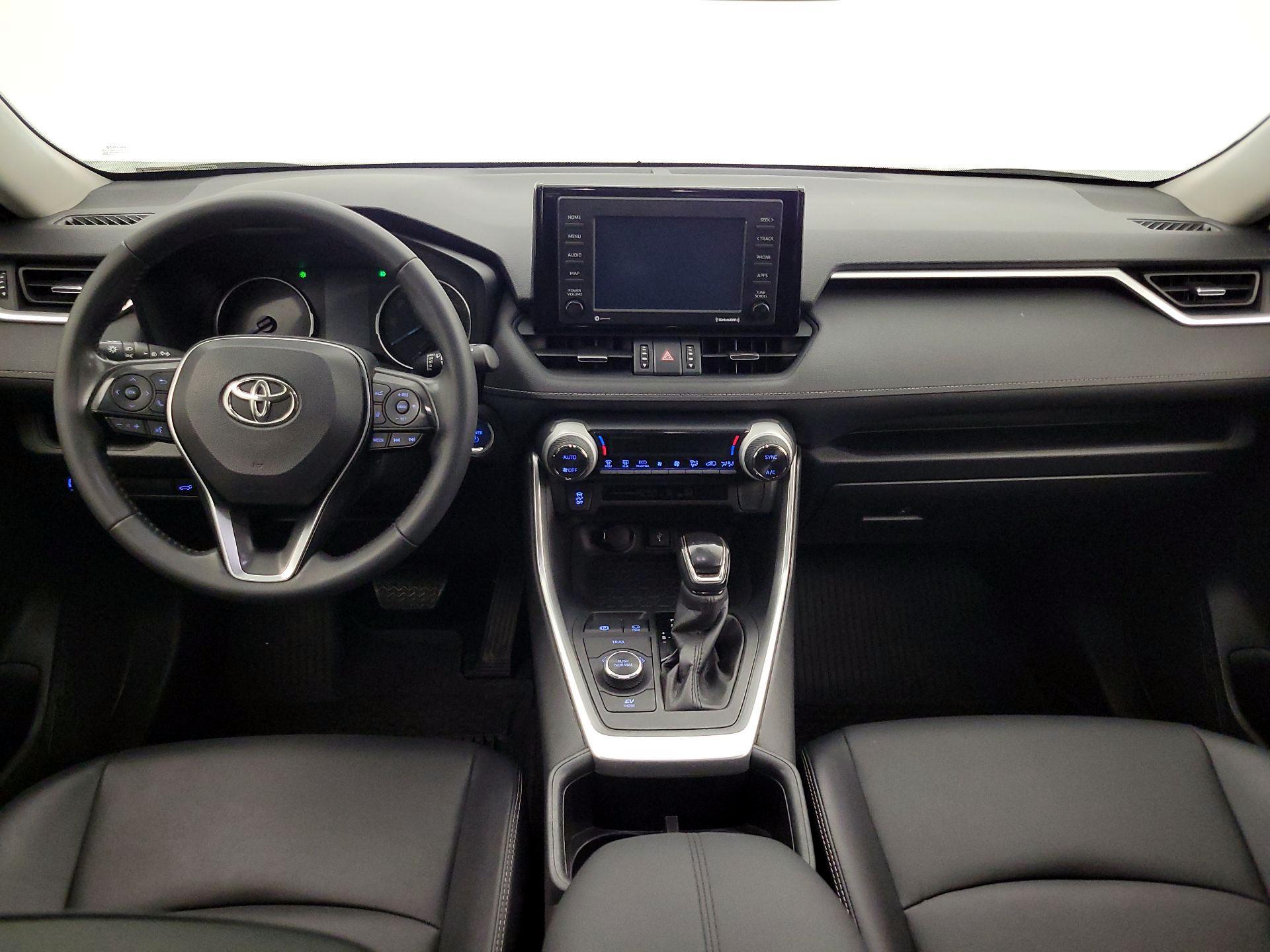 Thumbnail: 2022 Toyota RAV4 - 9