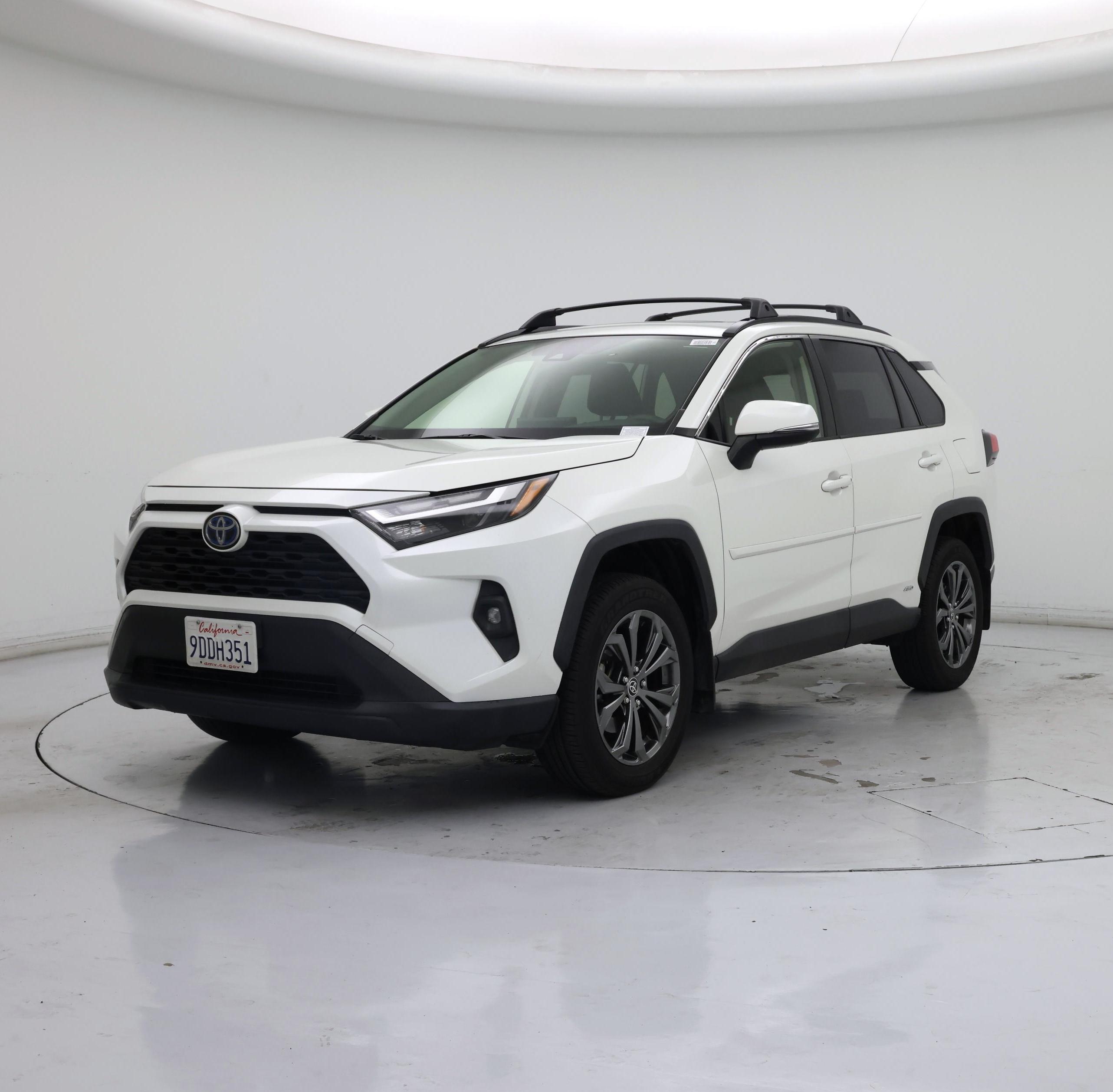 Thumbnail: 2022 Toyota RAV4 - 4