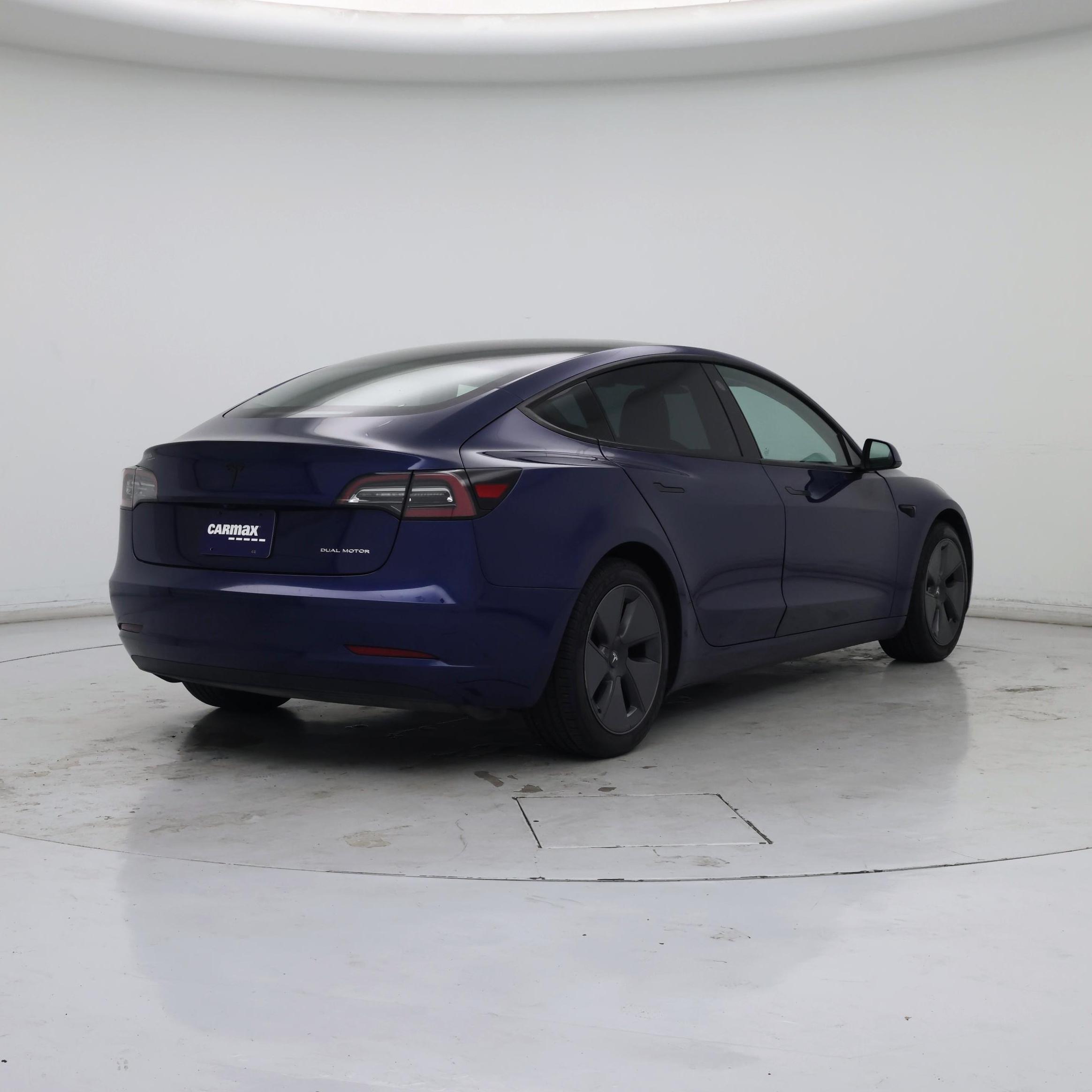 Thumbnail: 2021 Tesla Model 3 - 8