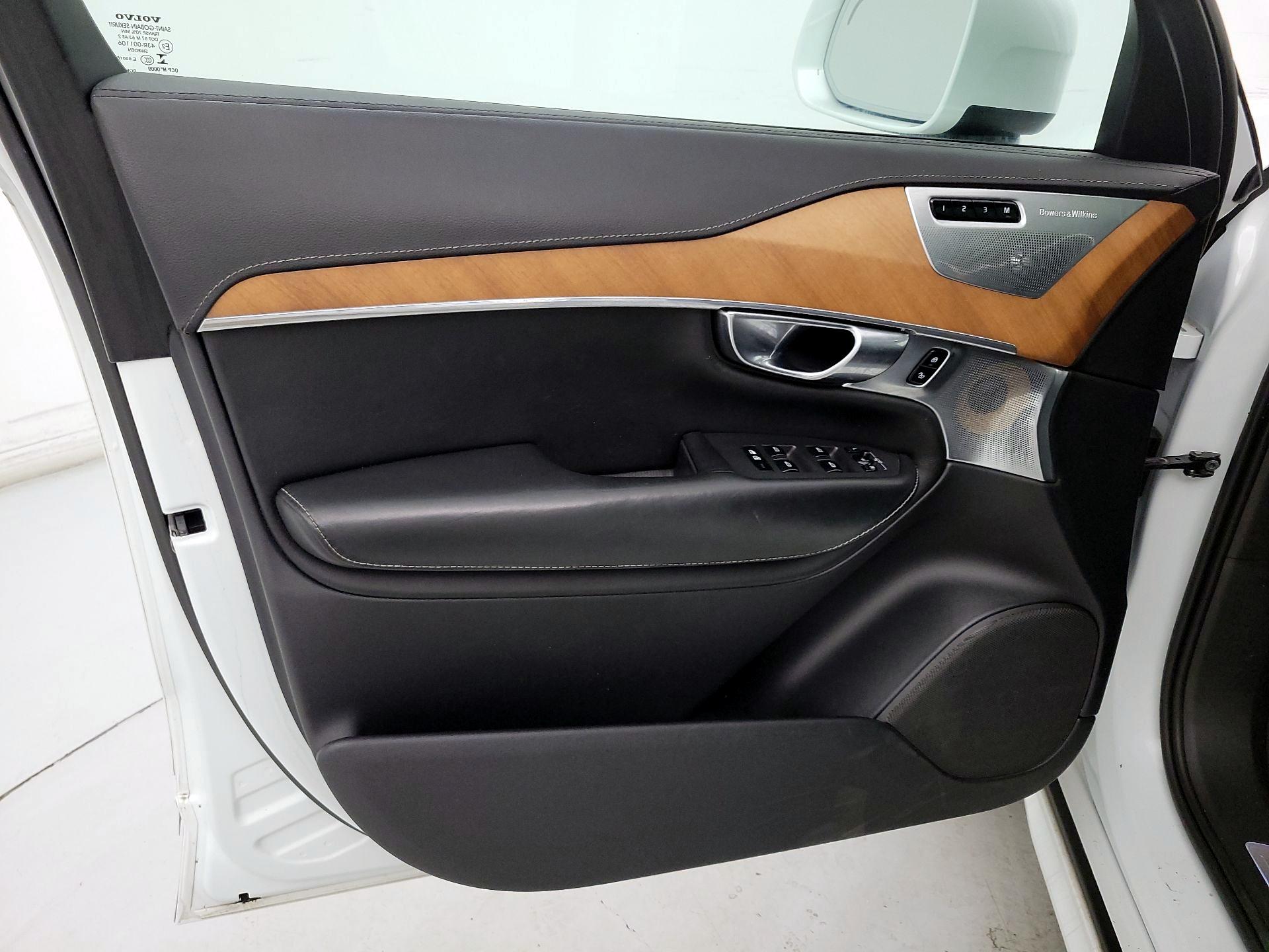 Thumbnail: 2019 Volvo XC90 - 12