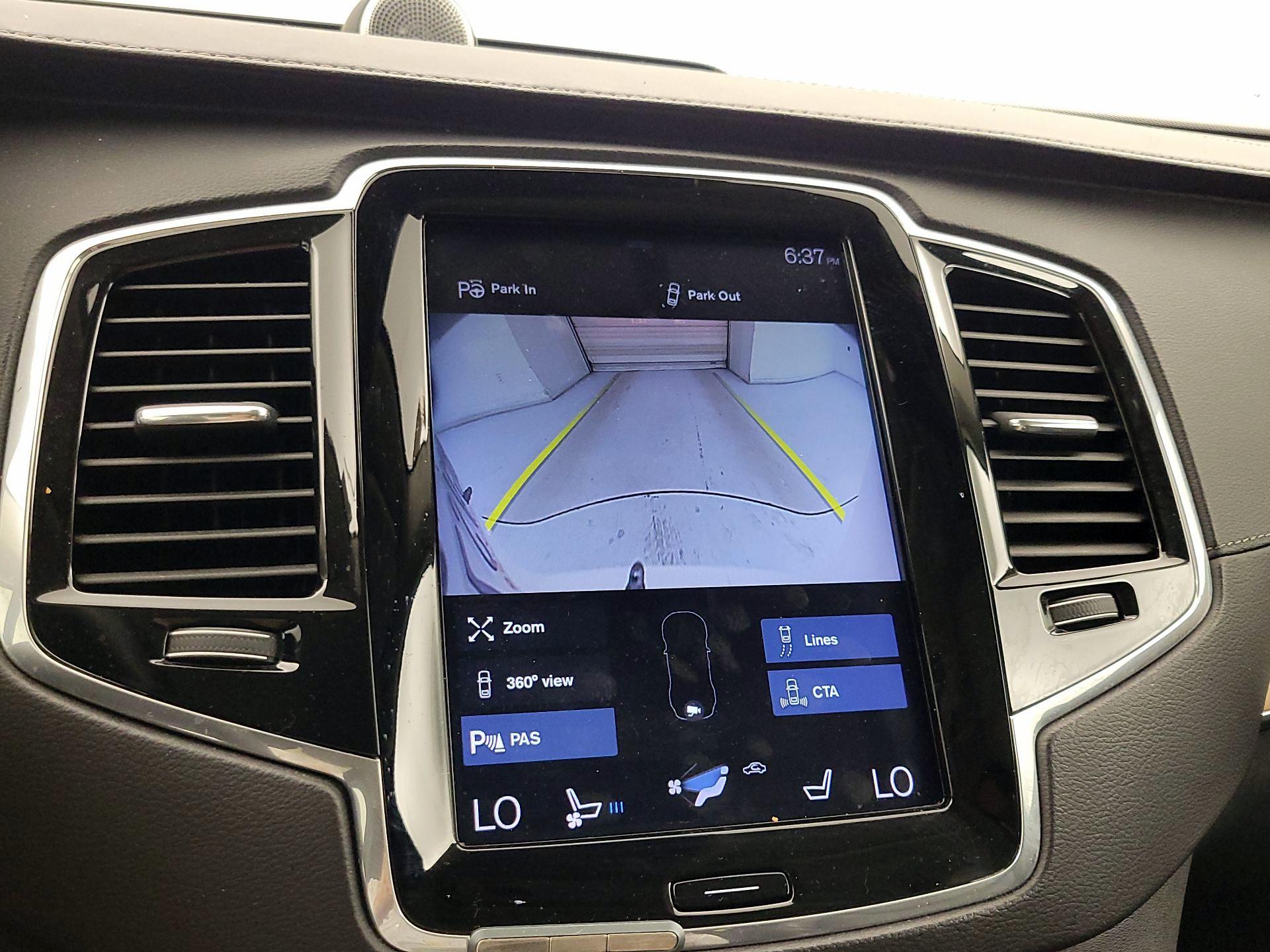 Thumbnail: 2019 Volvo XC90 - 15