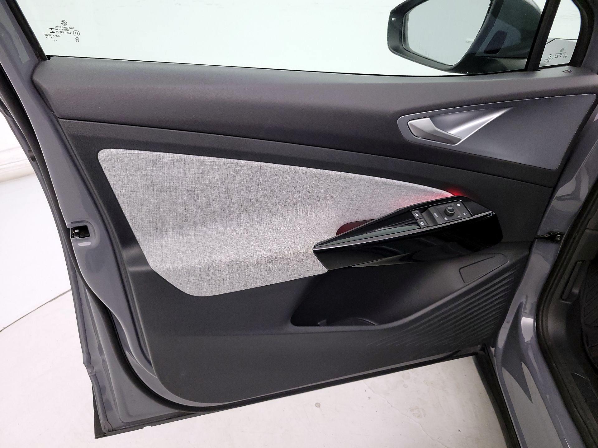 Thumbnail: 2023 Volkswagen ID.4 - 12