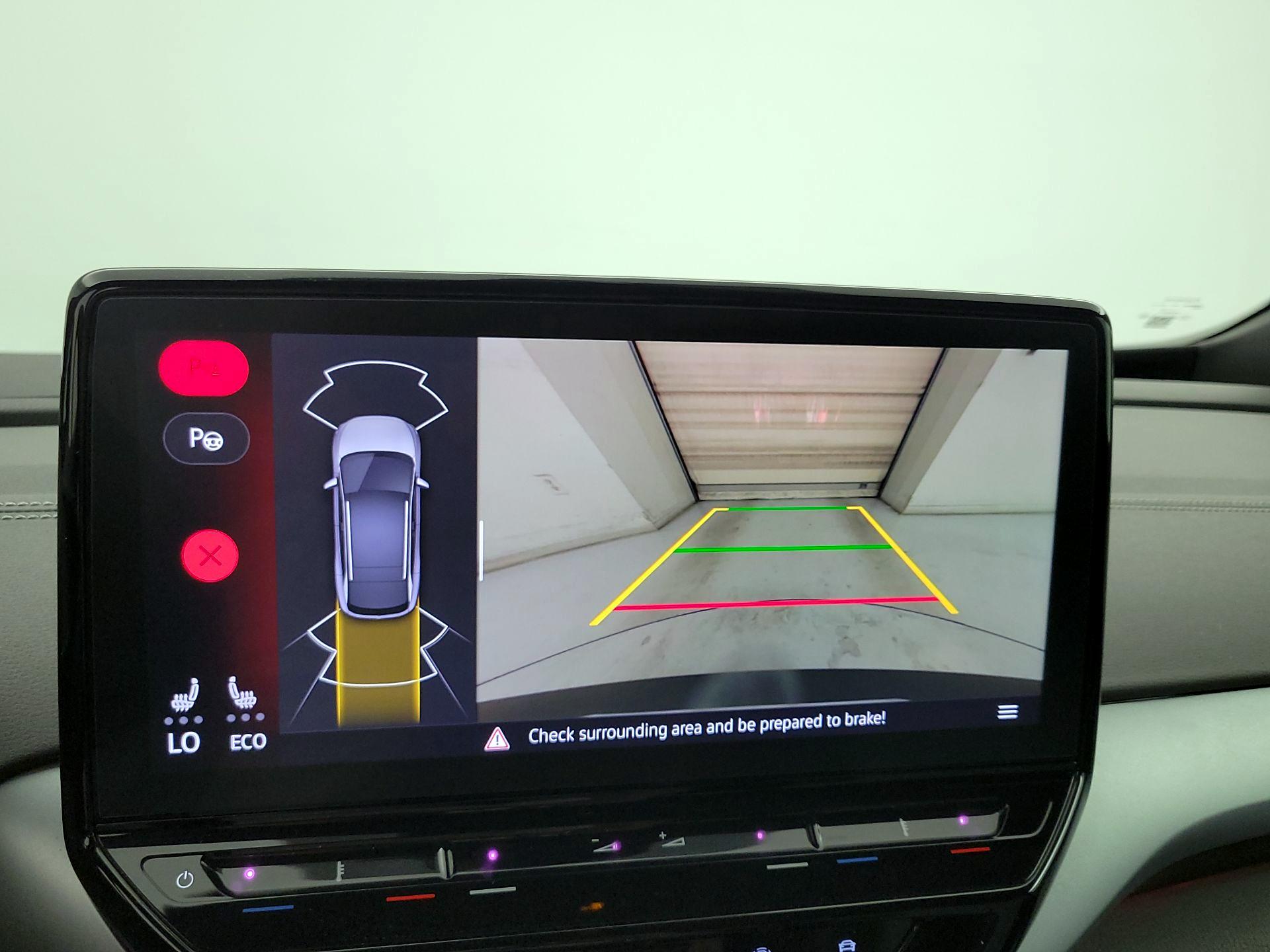 Thumbnail: 2023 Volkswagen ID.4 - 15