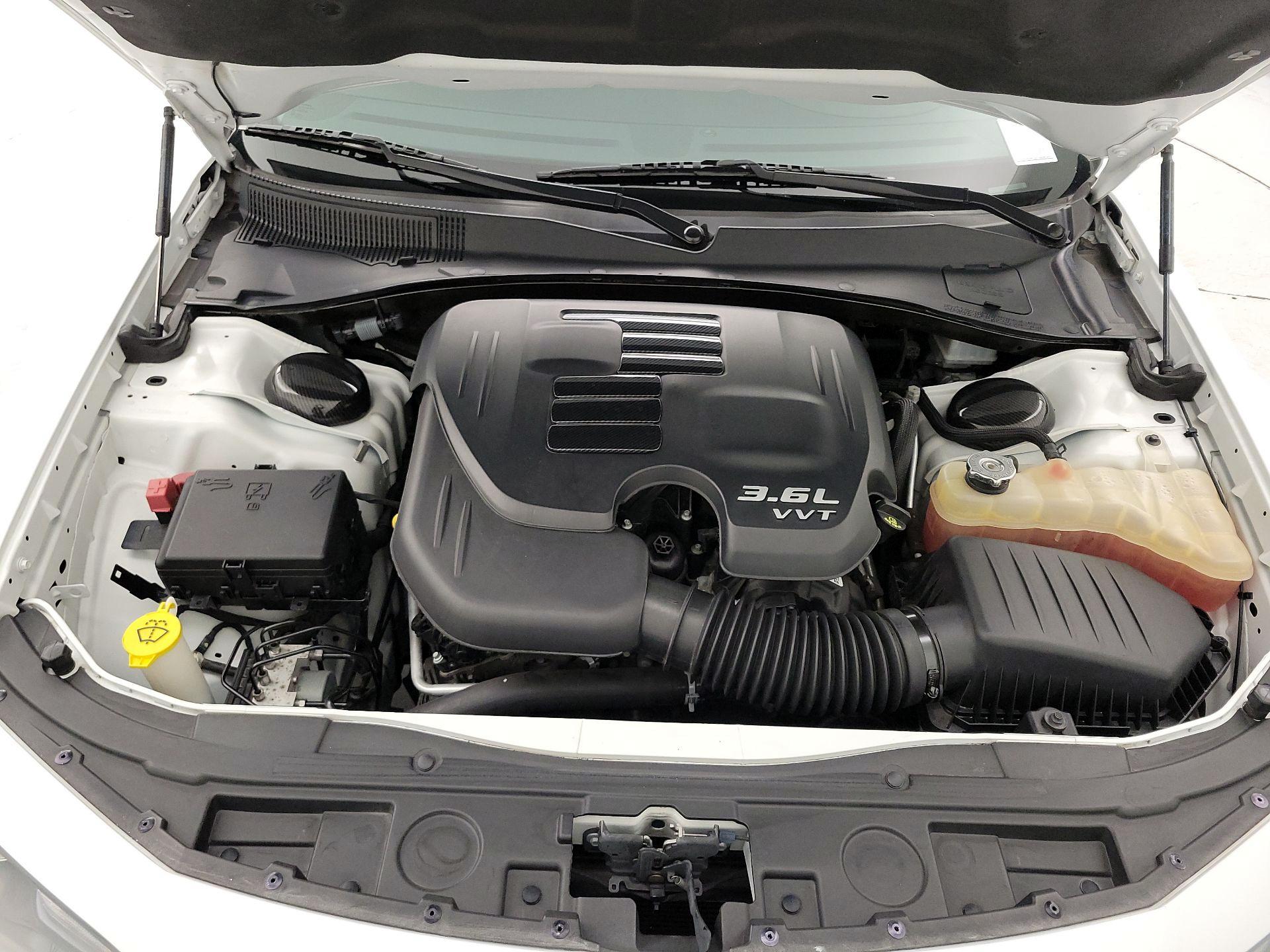 Thumbnail: 2021 Chrysler 300 - 20