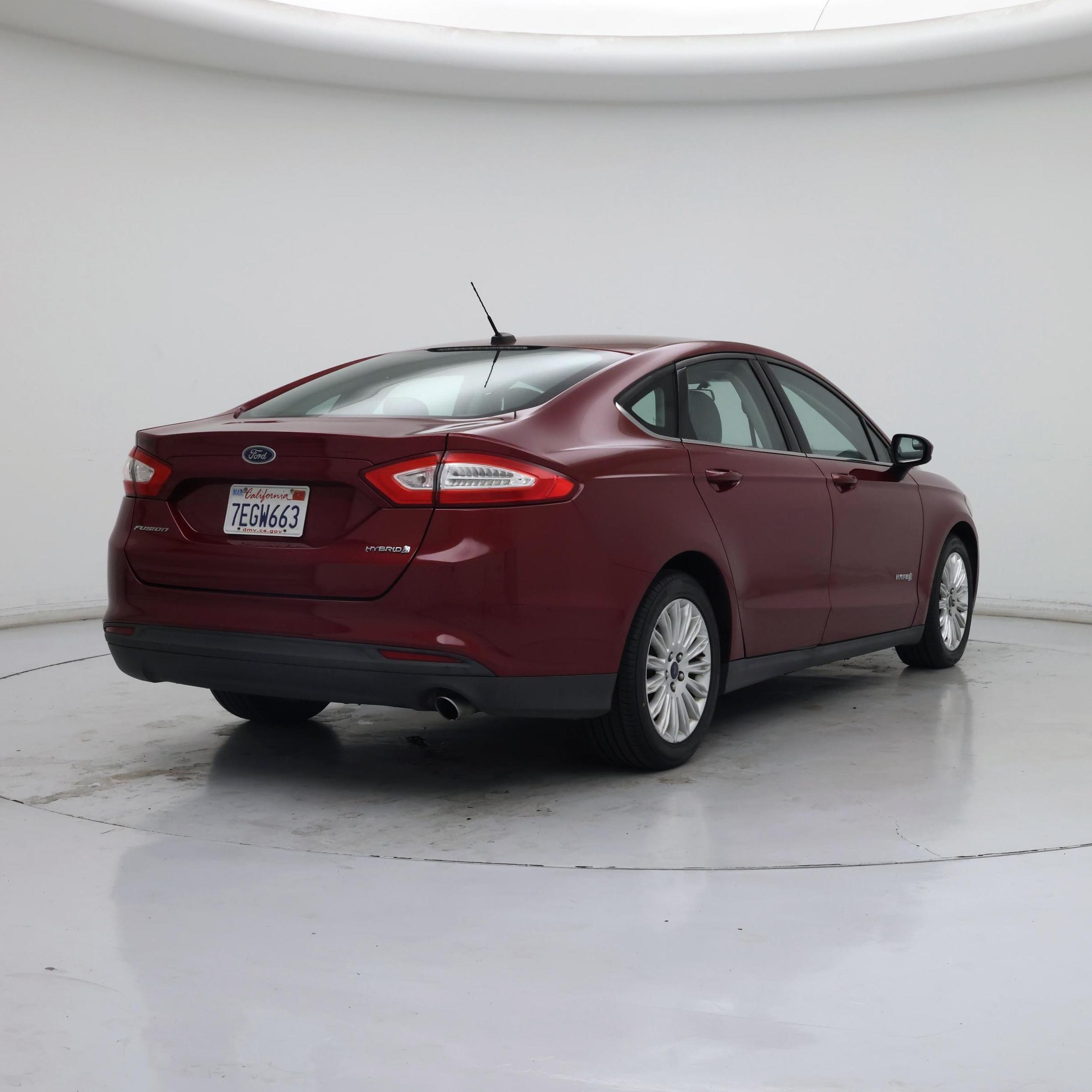 Thumbnail: 2014 Ford Fusion - 8