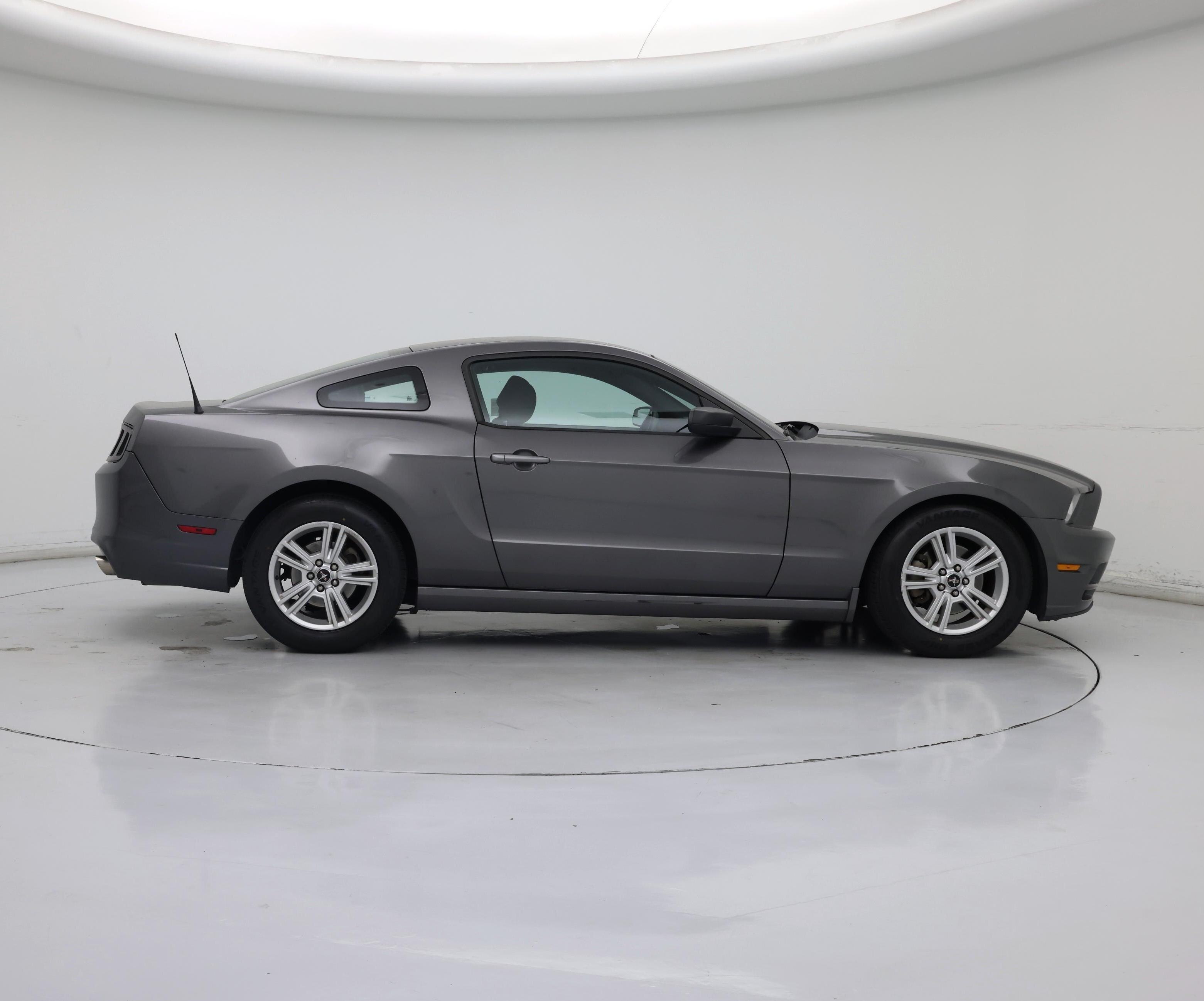 Thumbnail: 2014 Ford Mustang - 7