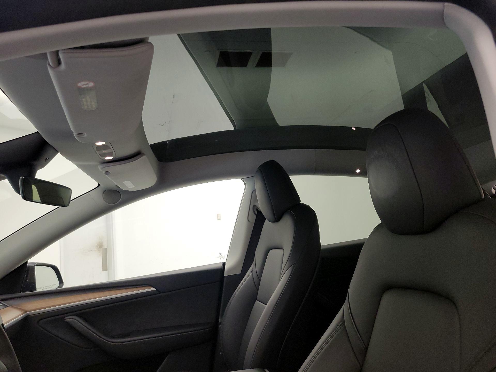 Thumbnail: 2024 Tesla Model Y - 18