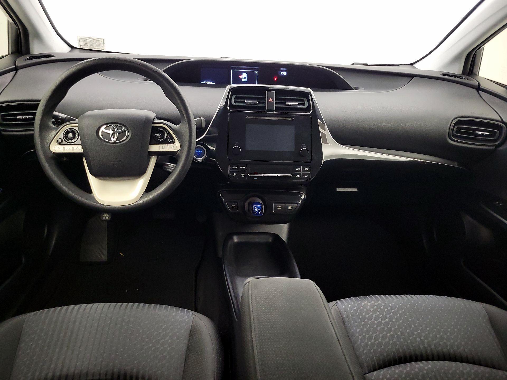 Thumbnail: 2017 Toyota Prius - 9