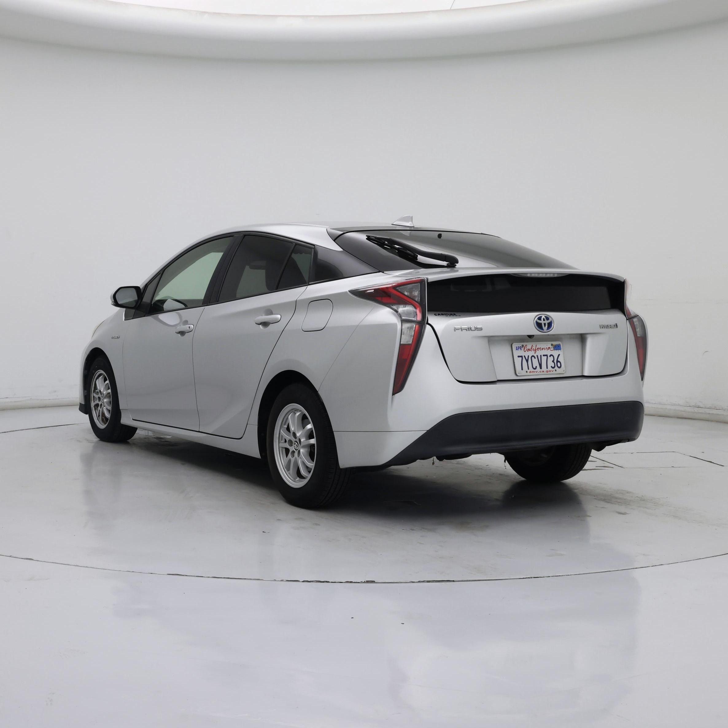 Thumbnail: 2017 Toyota Prius - 2