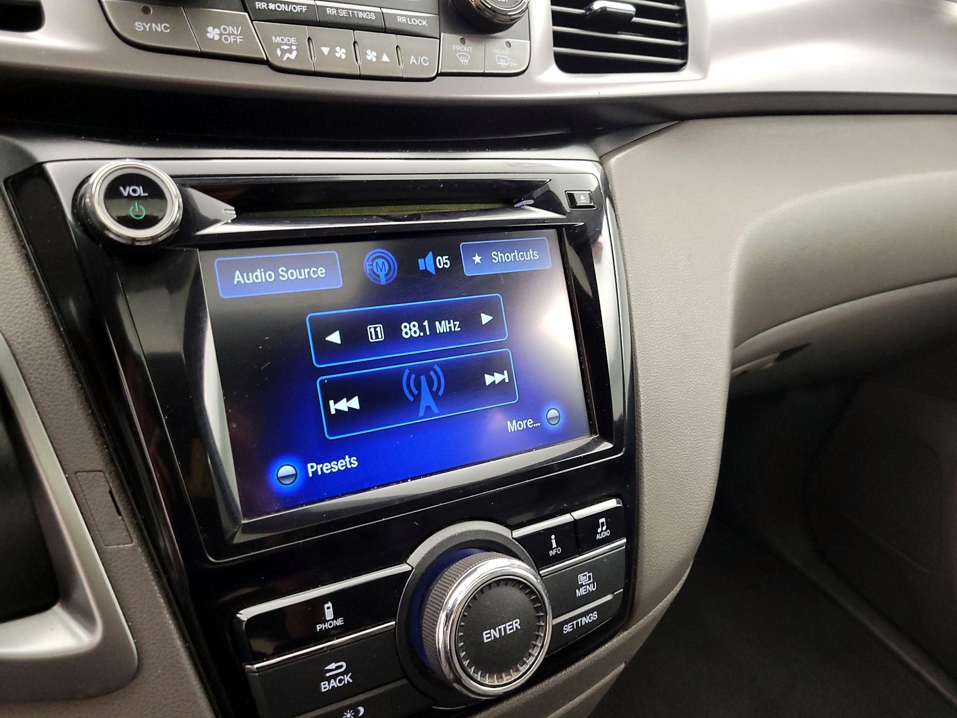 Thumbnail: 2014 Honda Odyssey - 15