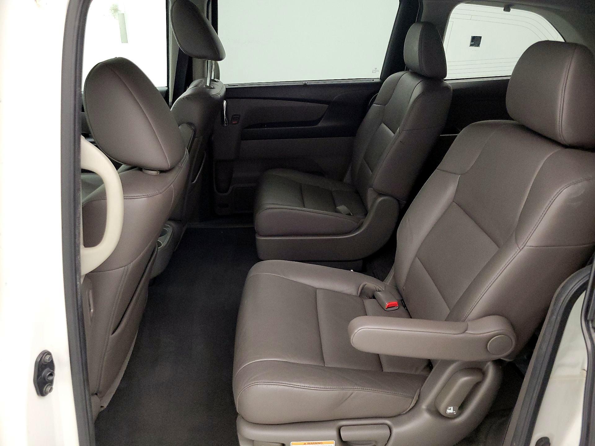 Thumbnail: 2014 Honda Odyssey - 19