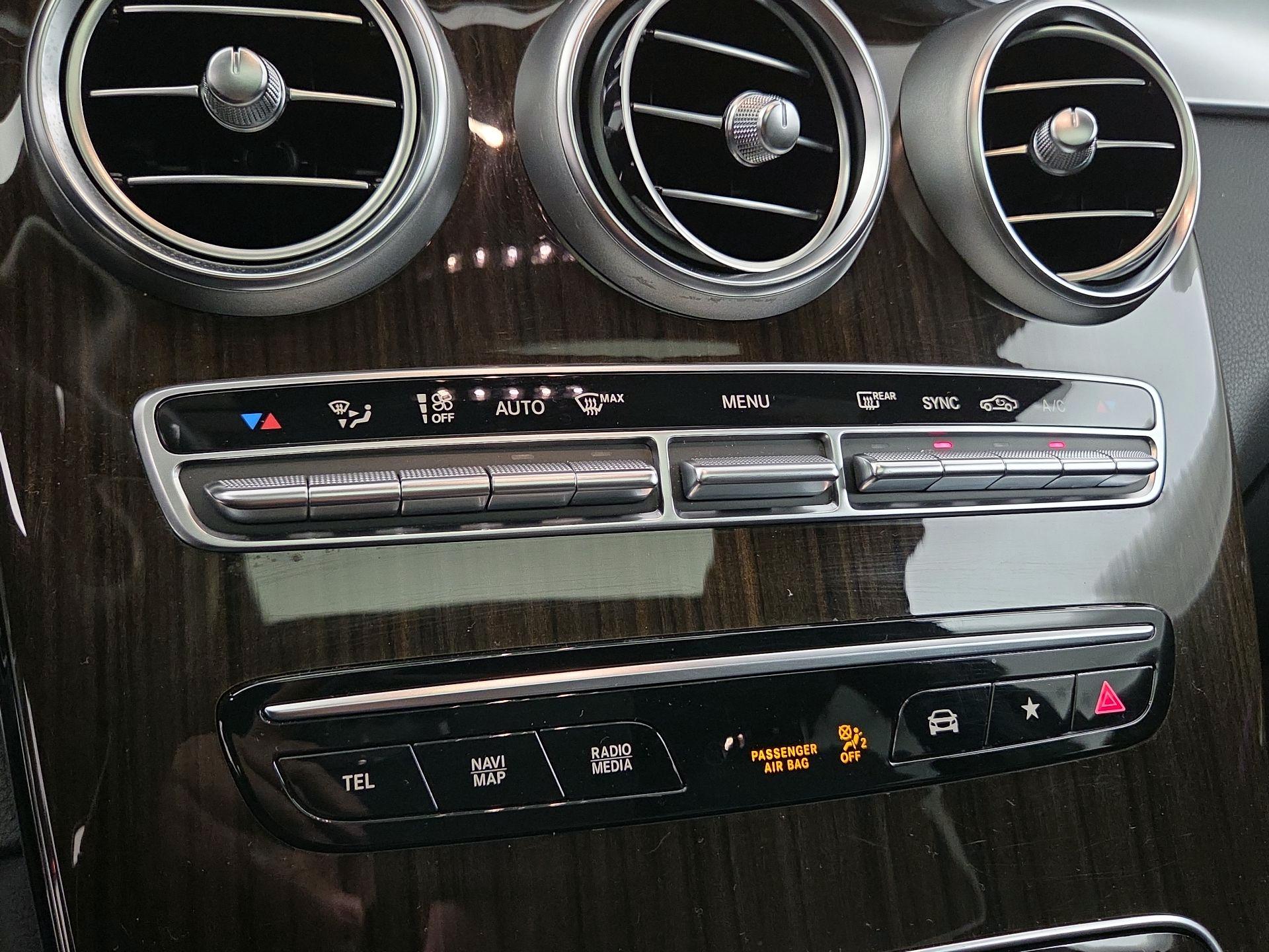 Thumbnail: 2023 Mercedes-Benz GLC - 16