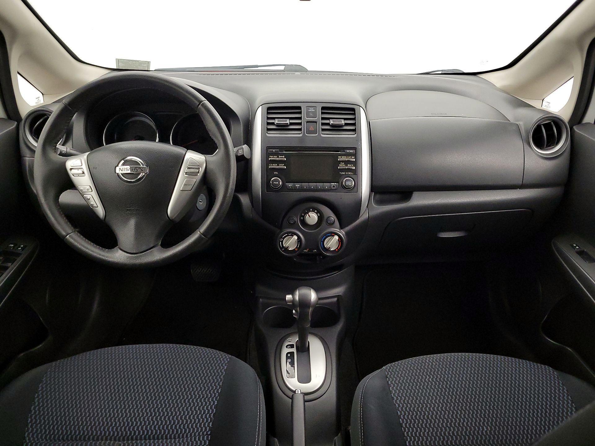 Thumbnail: 2014 Nissan Versa Note - 9