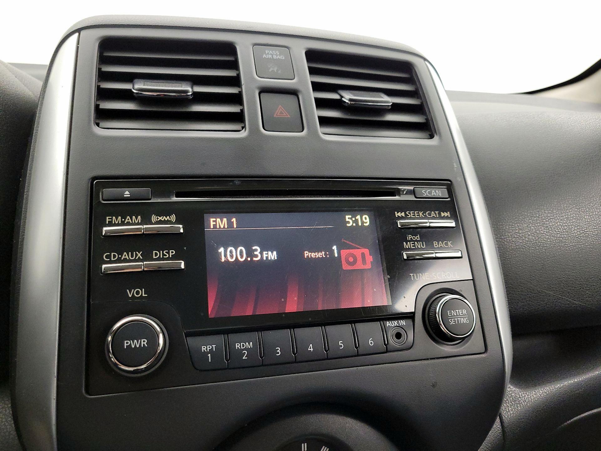 Thumbnail: 2014 Nissan Versa Note - 15