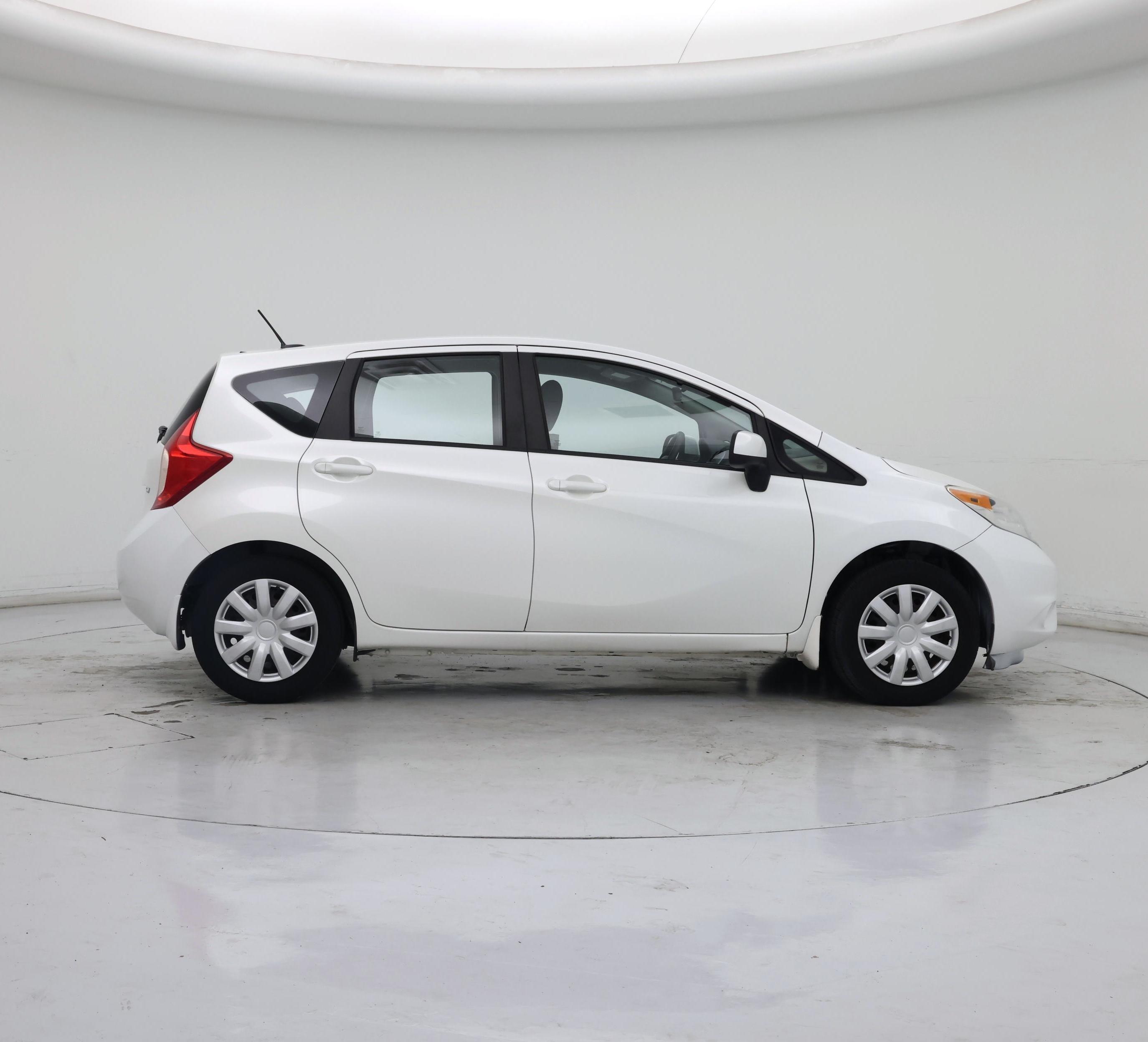 Thumbnail: 2014 Nissan Versa Note - 7