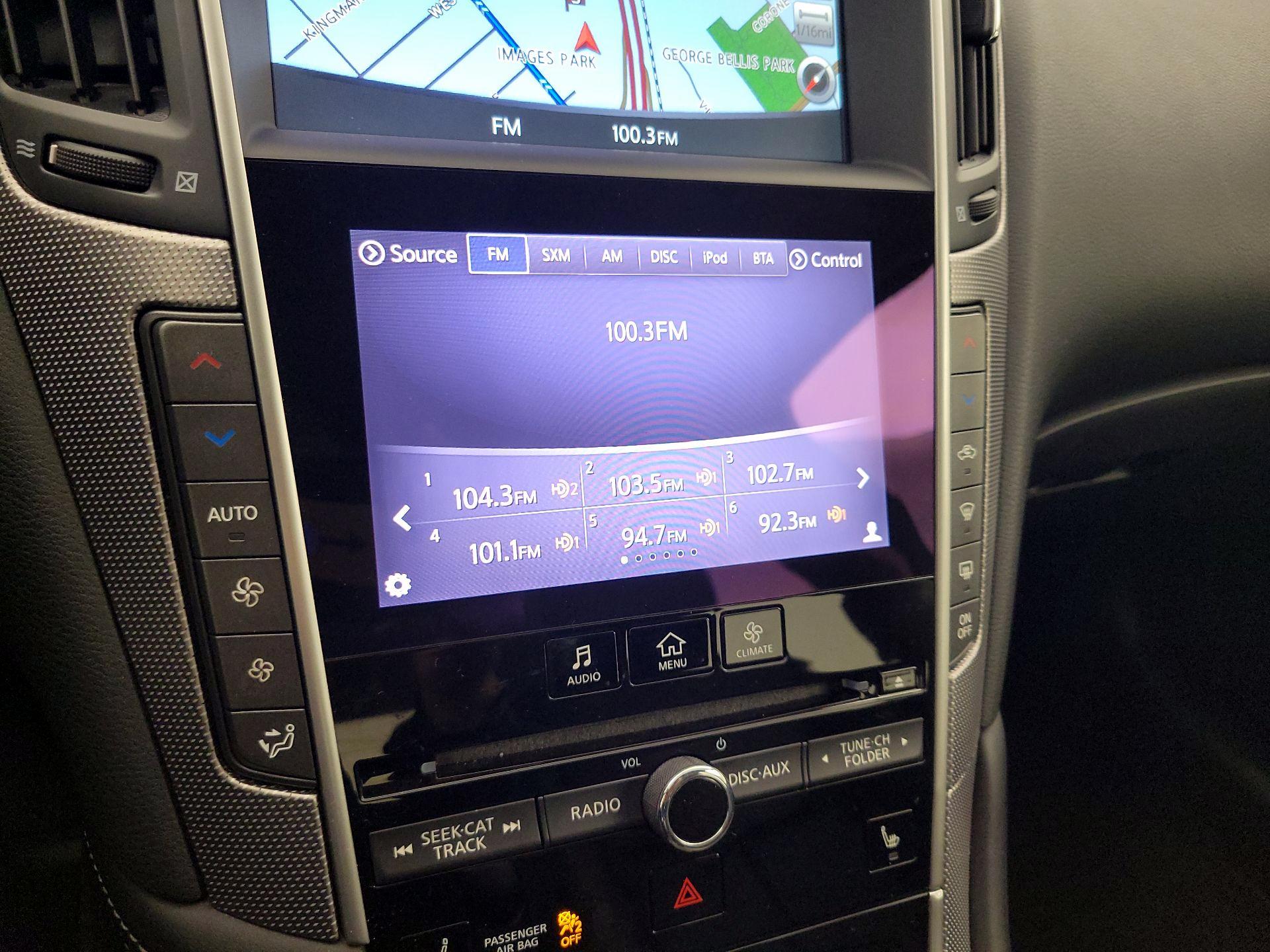 Thumbnail: 2014 INFINITI Q50 - 16