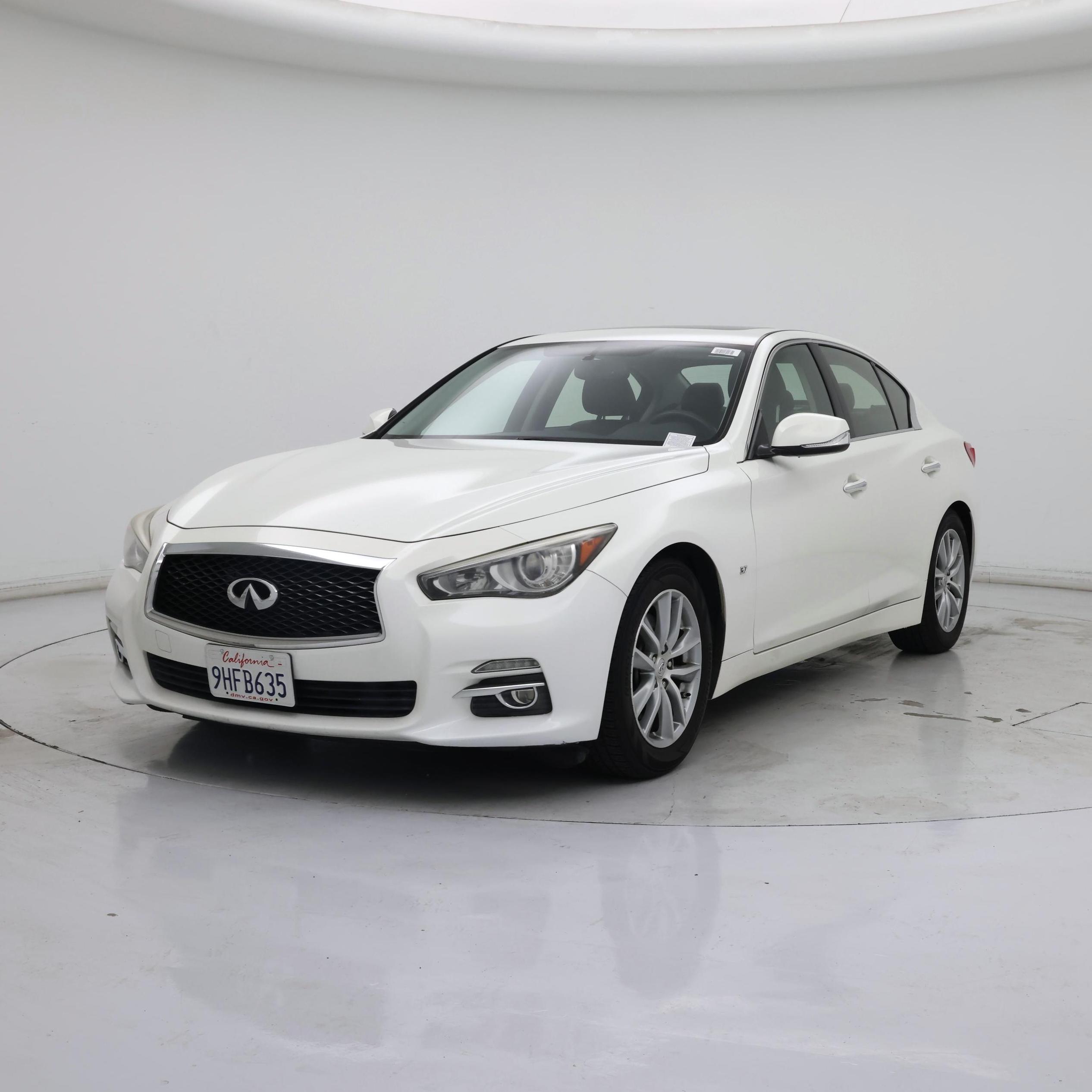 Thumbnail: 2014 INFINITI Q50 - 4