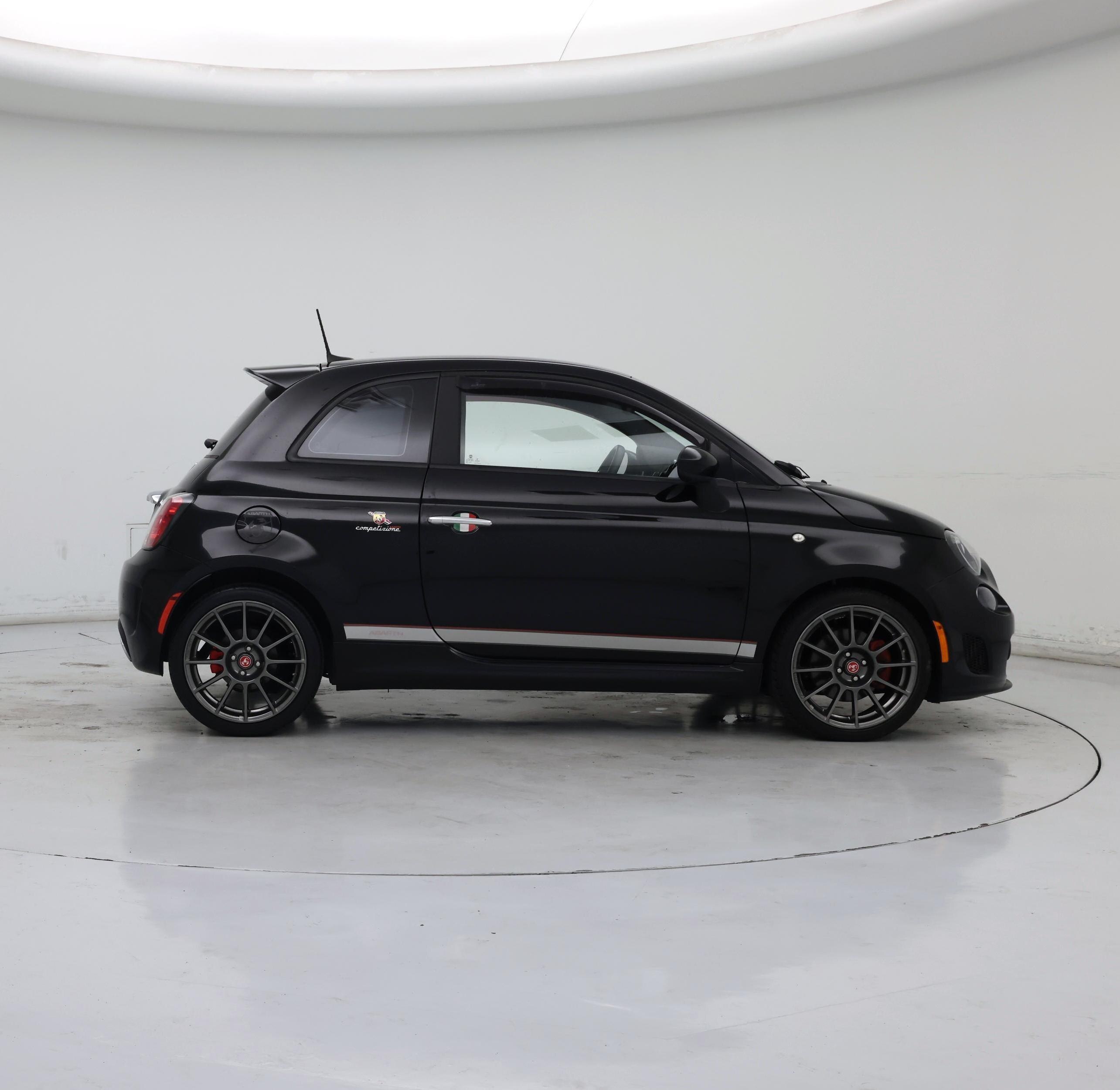 Thumbnail: 2019 Fiat 500 - 7