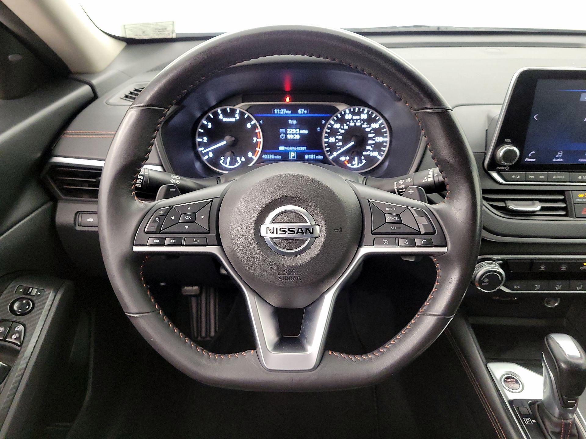 Thumbnail: 2022 Nissan Altima - 10