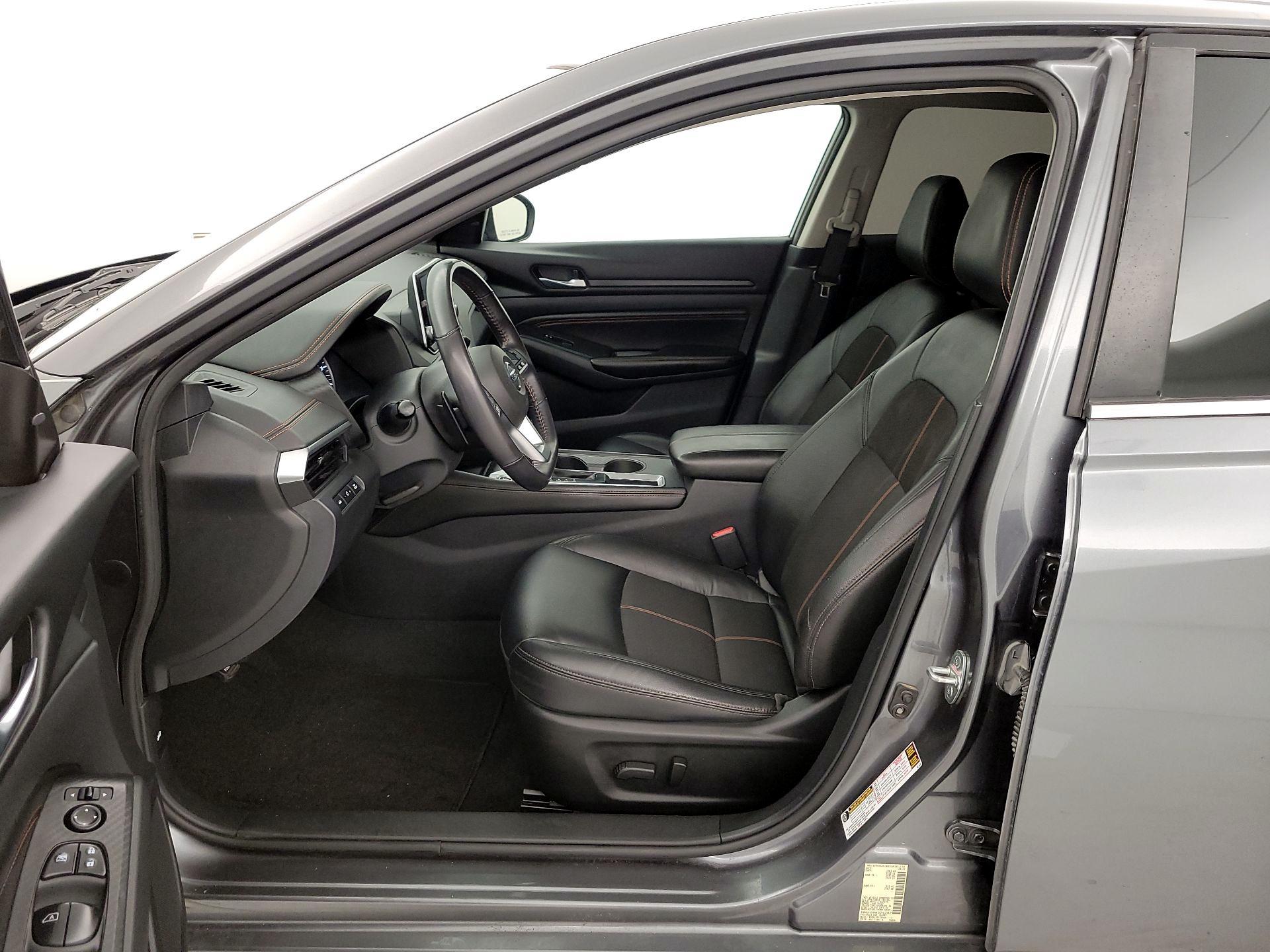 Thumbnail: 2022 Nissan Altima - 11