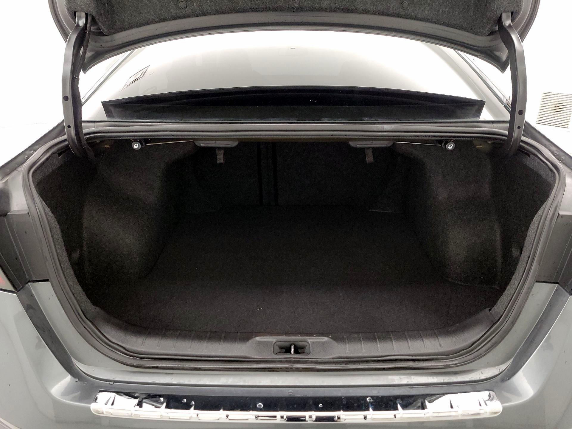 Thumbnail: 2022 Nissan Altima - 17